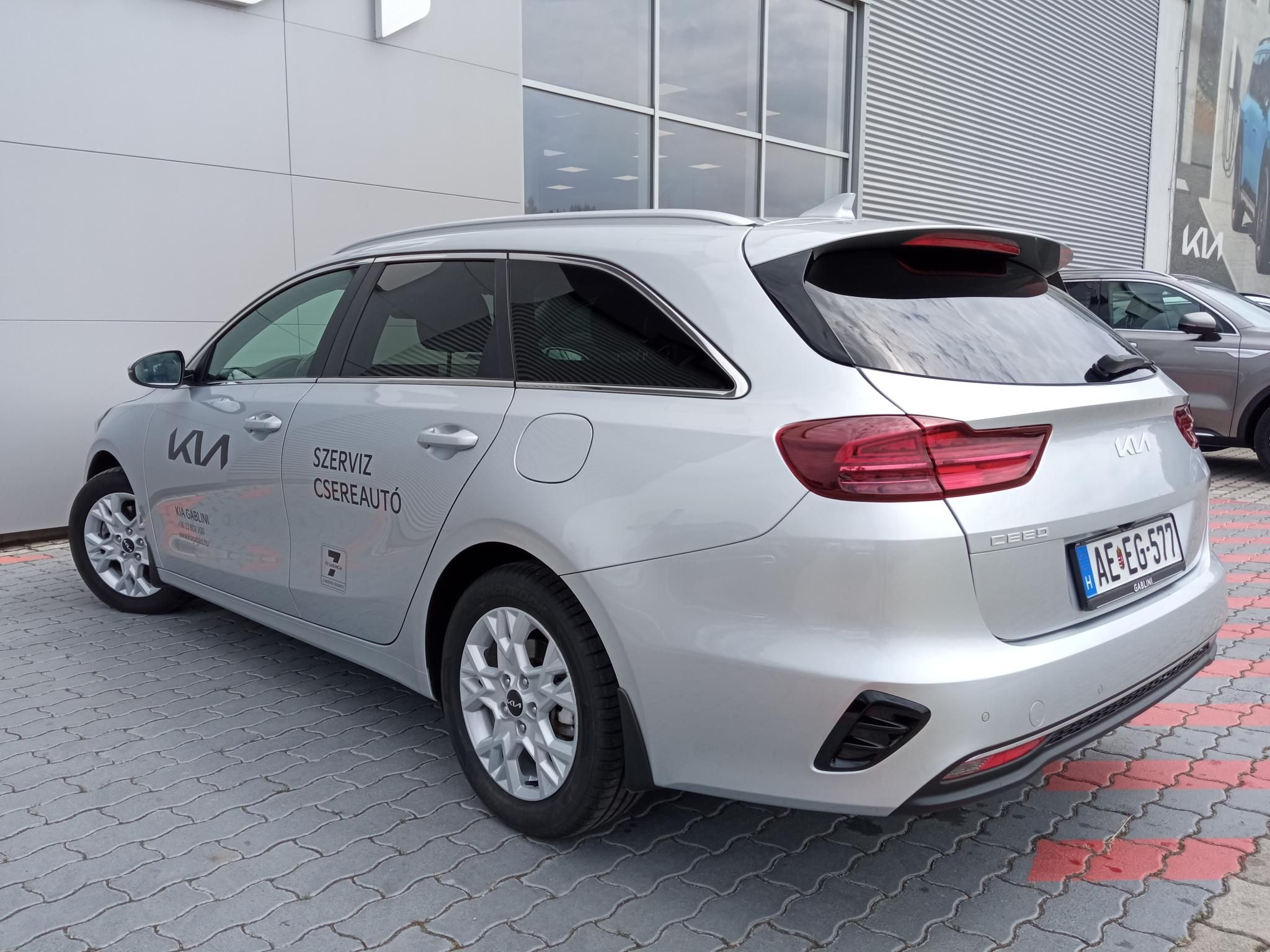 KIA CEE'D Ceed SW 1.5 T-GDI Gold Ülésfűtés-kormányfűtés! Tolatókamera! Magyarországi! - 4. kép