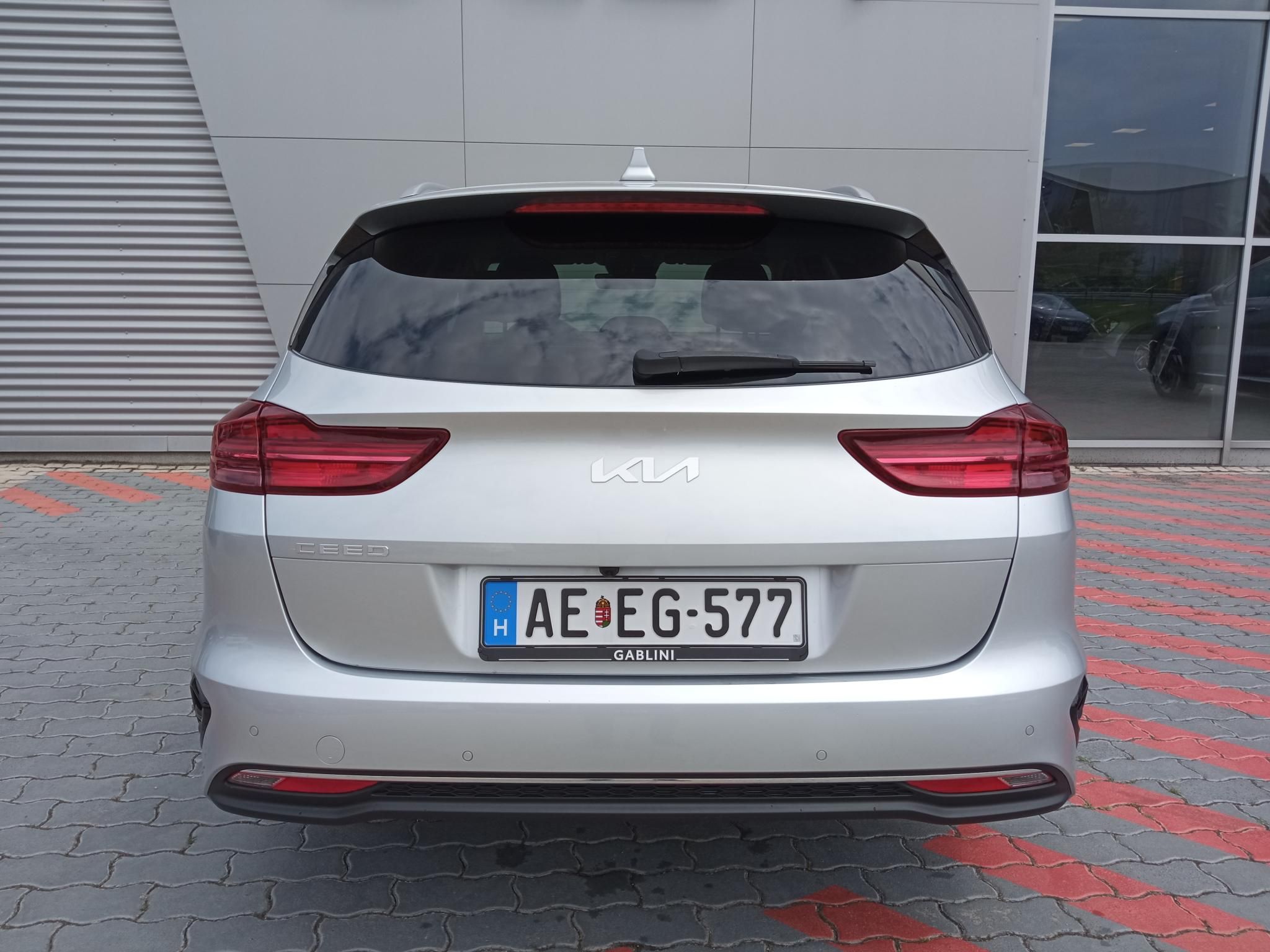 KIA CEE'D Ceed SW 1.5 T-GDI Gold Ülésfűtés-kormányfűtés! Tolatókamera! Magyarországi! - 5. kép