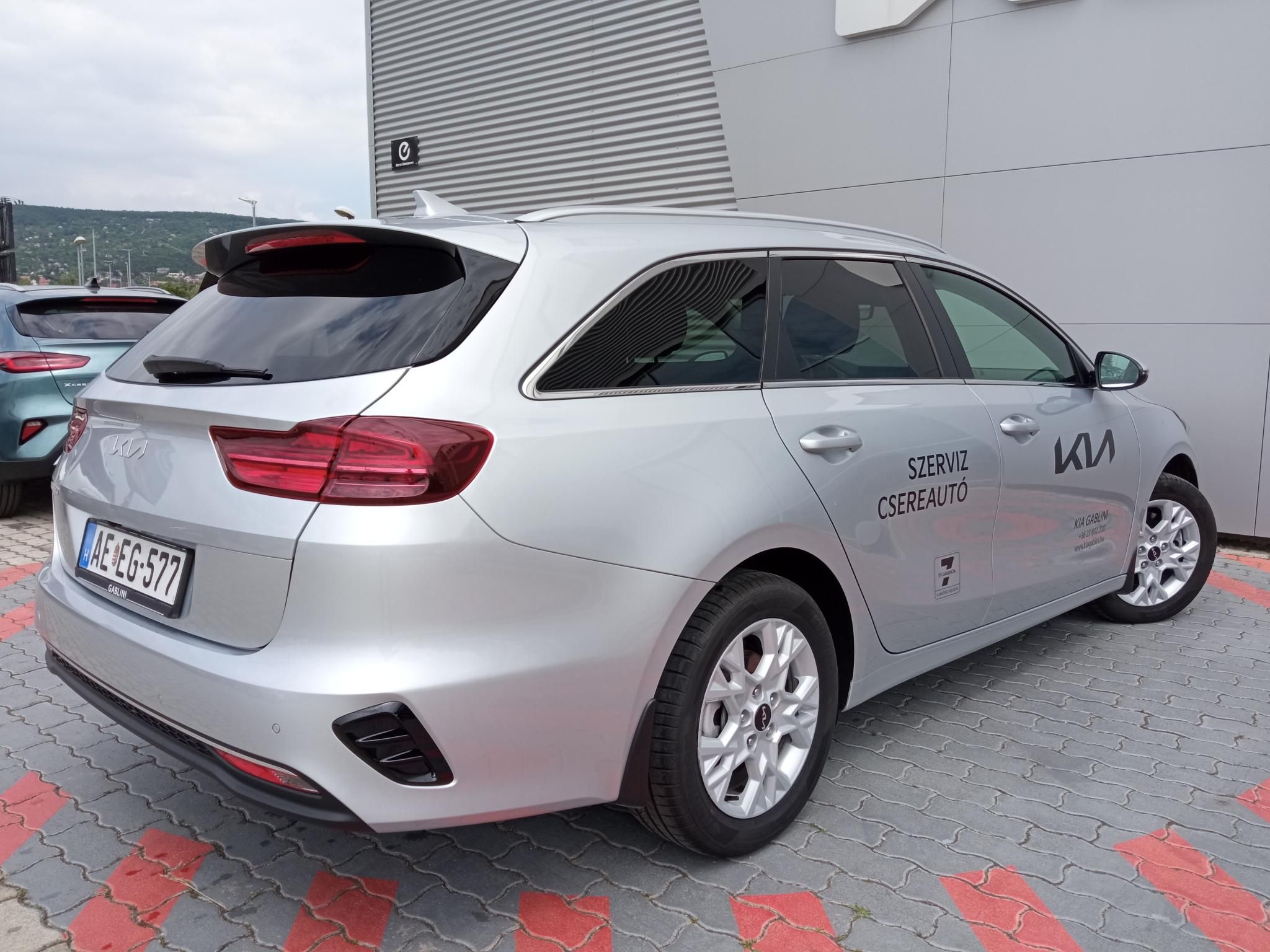 KIA CEE'D Ceed SW 1.5 T-GDI Gold Ülésfűtés-kormányfűtés! Tolatókamera! Magyarországi! - 6. kép