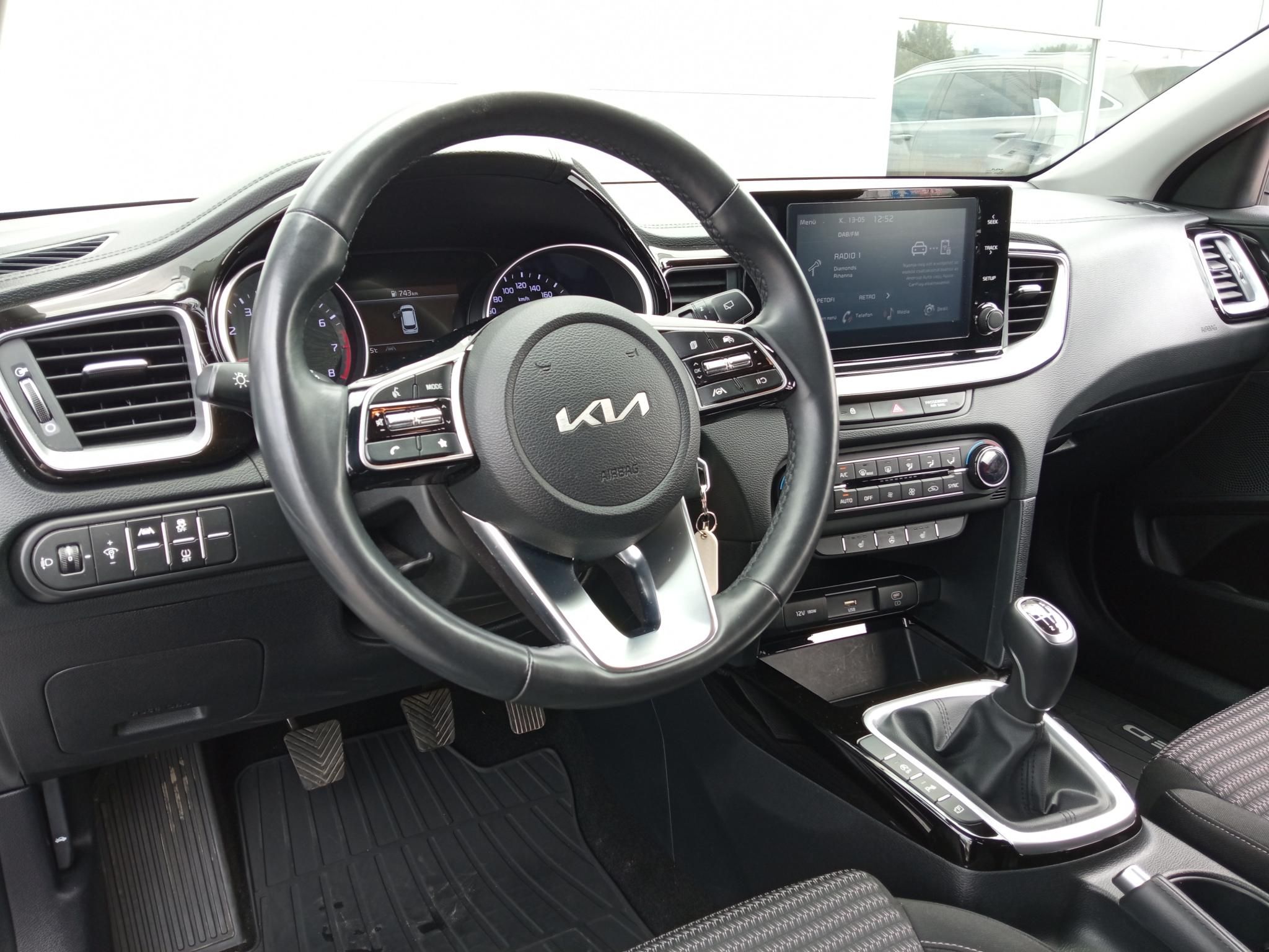 KIA CEE'D Ceed SW 1.5 T-GDI Gold Ülésfűtés-kormányfűtés! Tolatókamera! Magyarországi! - 8. kép