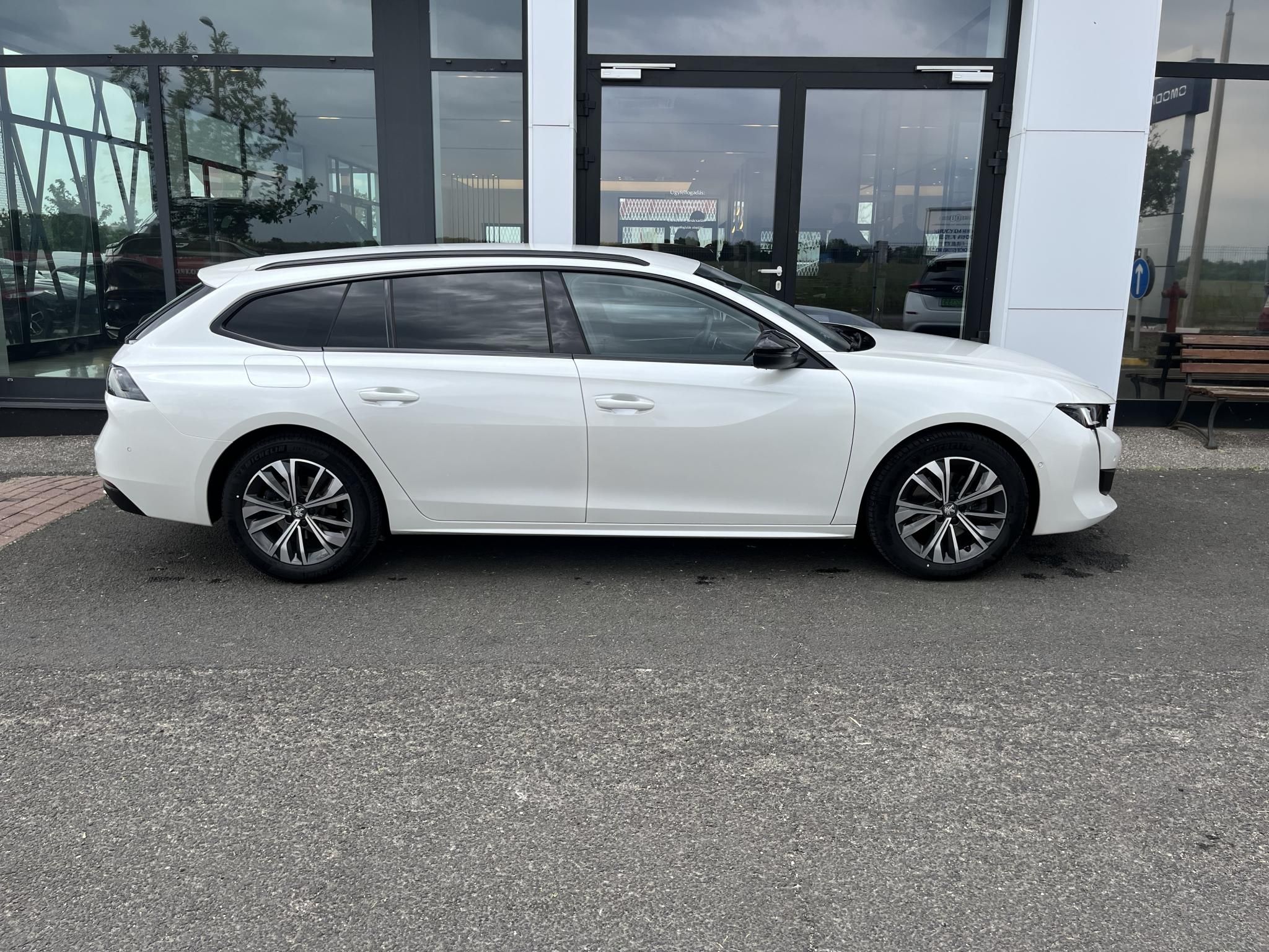 PEUGEOT 508 SW 1.5 BlueHDi Allure Pack EAT8 ÁFA visszaigényelhető! Garanciális! Magyarországi! Leinformálható! - 4. kép