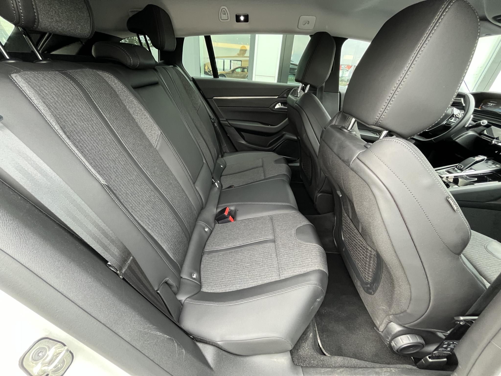 PEUGEOT 508 SW 1.5 BlueHDi Allure Pack EAT8 ÁFA visszaigényelhető! Garanciális! Magyarországi! Leinformálható! - 12. kép