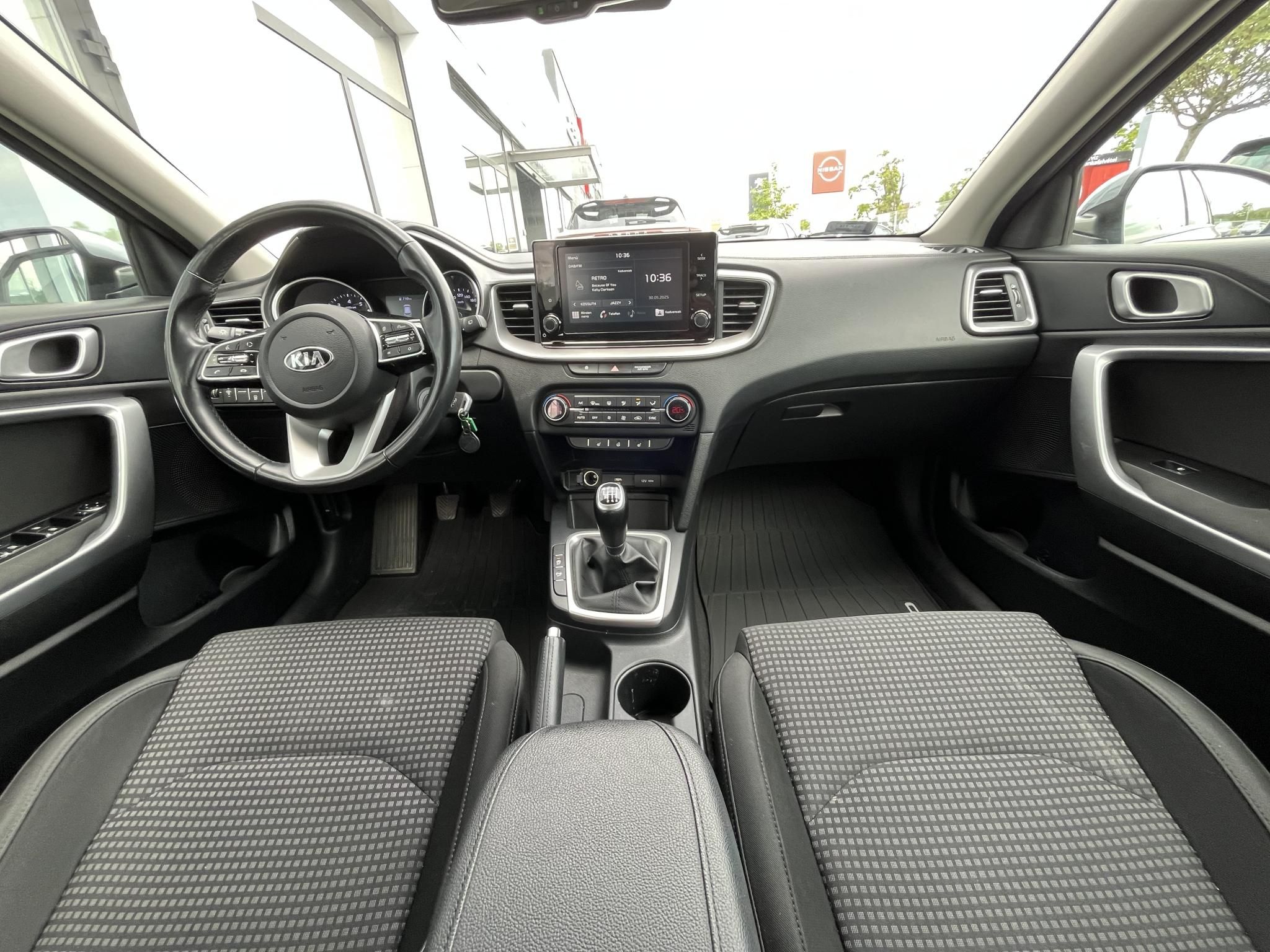 KIA CEE'D Ceed 1.5 T-GDI Silver Áfás! Garanciális! Magyarországi! Leinformálható! - 10. kép