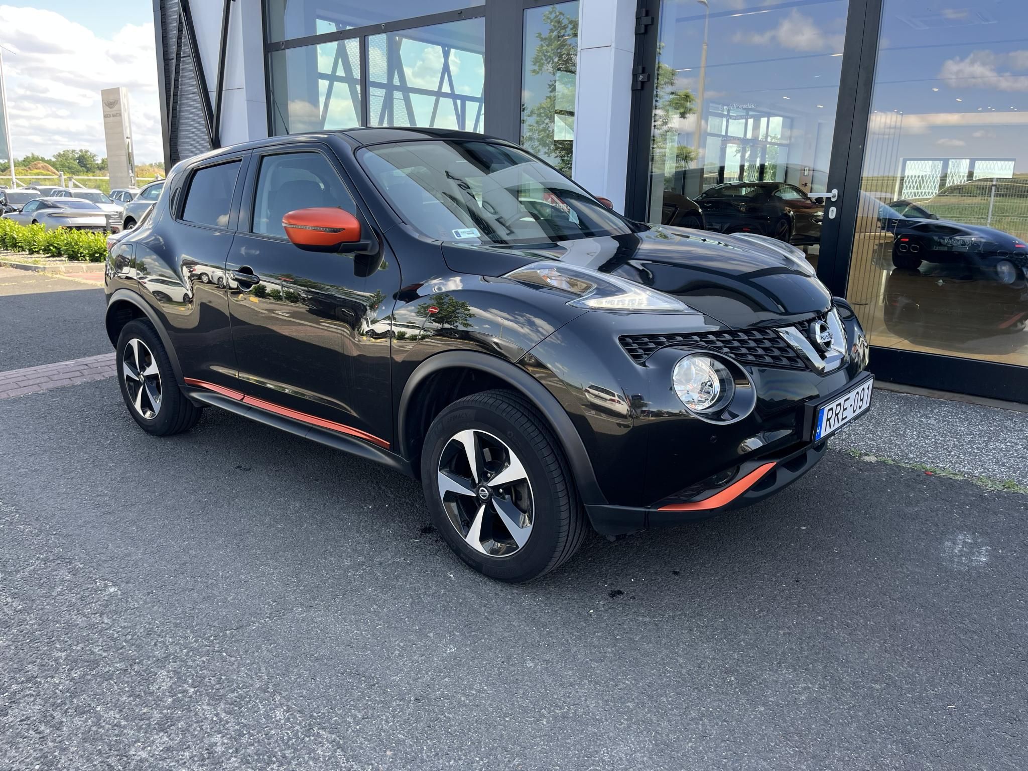NISSAN JUKE 1.6 N-Connecta Xtronic Magyarországi! Leinformálható! - 1. kép