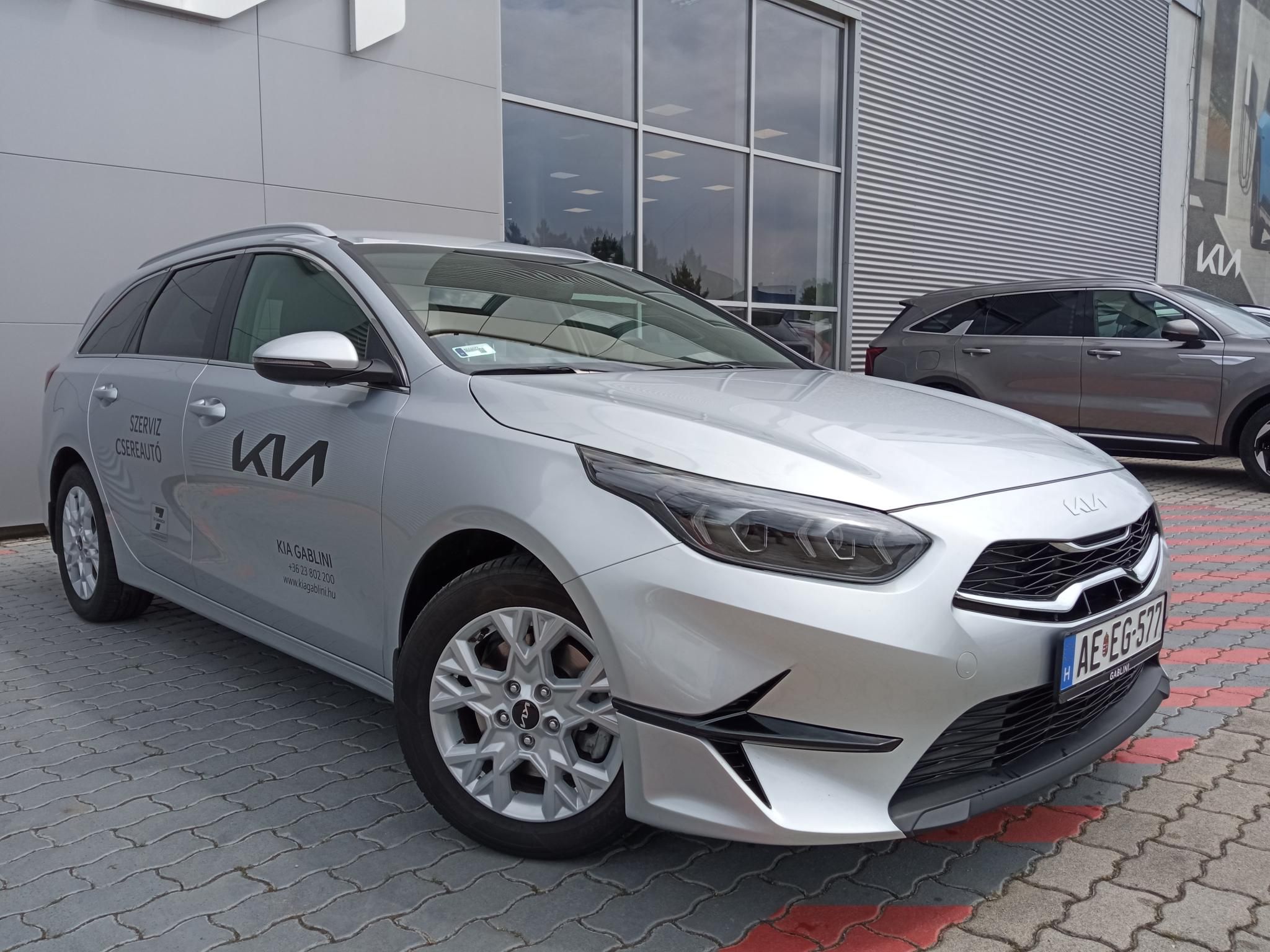 KIA CEE'D Ceed SW 1.5 T-GDI Gold Ülésfűtés-kormányfűtés! Tolatókamera! Magyarországi! - 1. kép