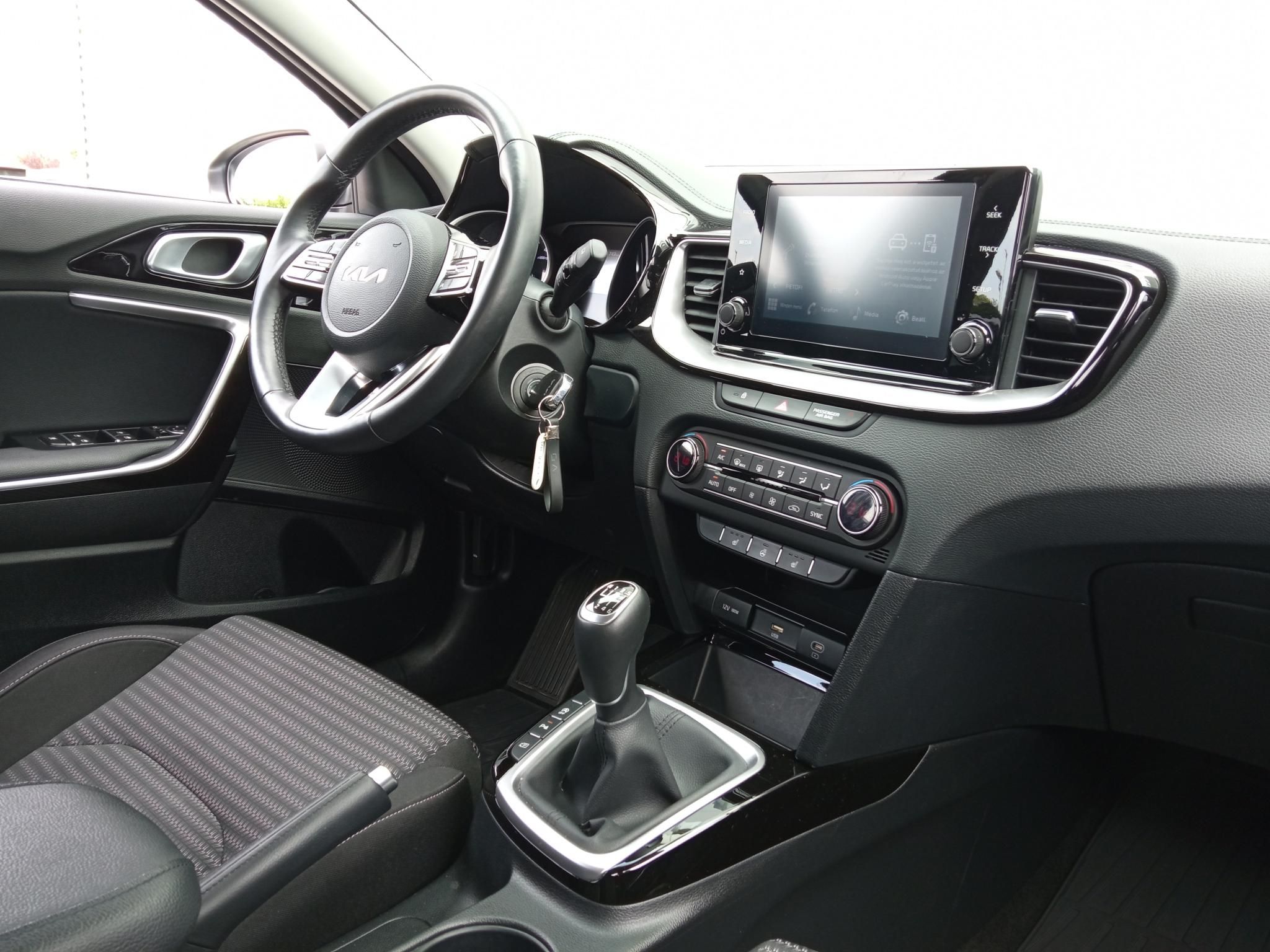 KIA CEE'D Ceed SW 1.5 T-GDI Gold Ülésfűtés-kormányfűtés! Tolatókamera! Magyarországi! - 9. kép