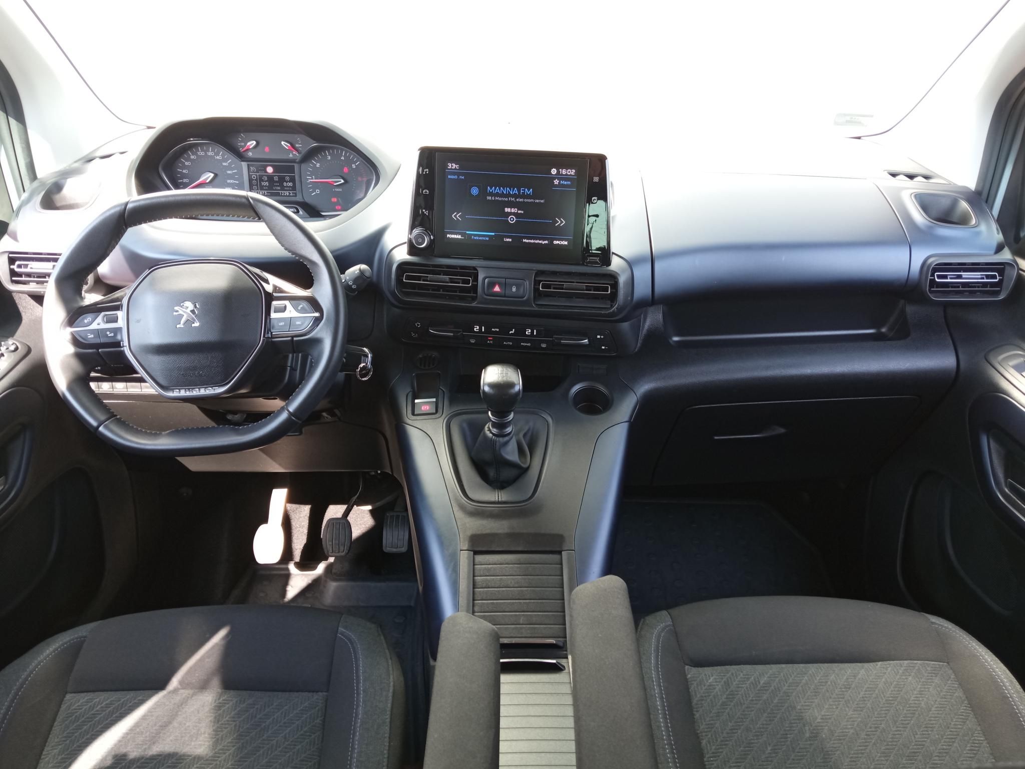 PEUGEOT RIFTER 1.5 BlueHDi Allure S&S L2 (7 személyes ) Magyarországi! Vezetett szervizkönyv! 7 személyes! - 12. kép