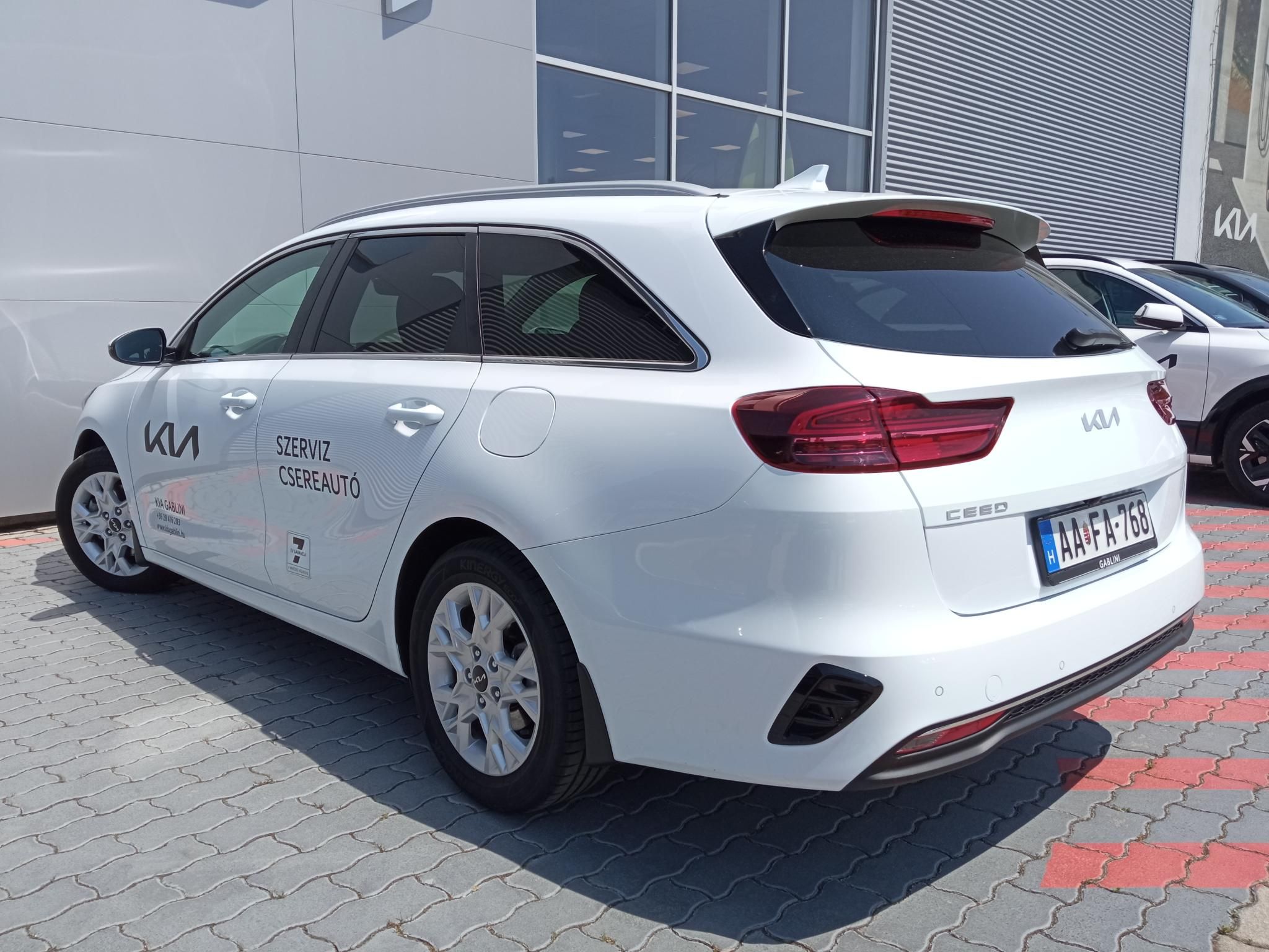 KIA CEE'D Ceed SW 1.5 T-GDI Gold Ülésfűtés-kormányfűtés! Tolatókamera! Magyarországi! - 4. kép