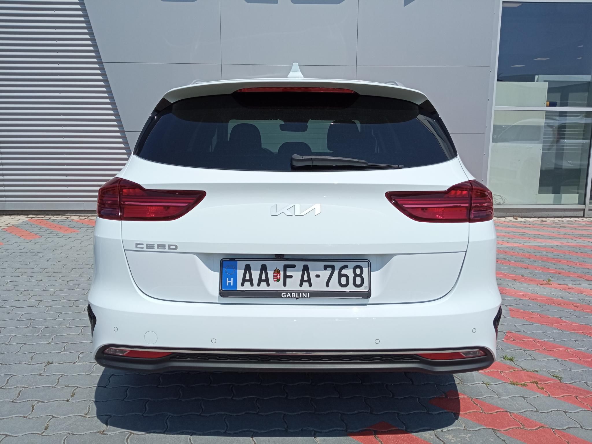 KIA CEE'D Ceed SW 1.5 T-GDI Gold Ülésfűtés-kormányfűtés! Tolatókamera! Magyarországi! - 5. kép