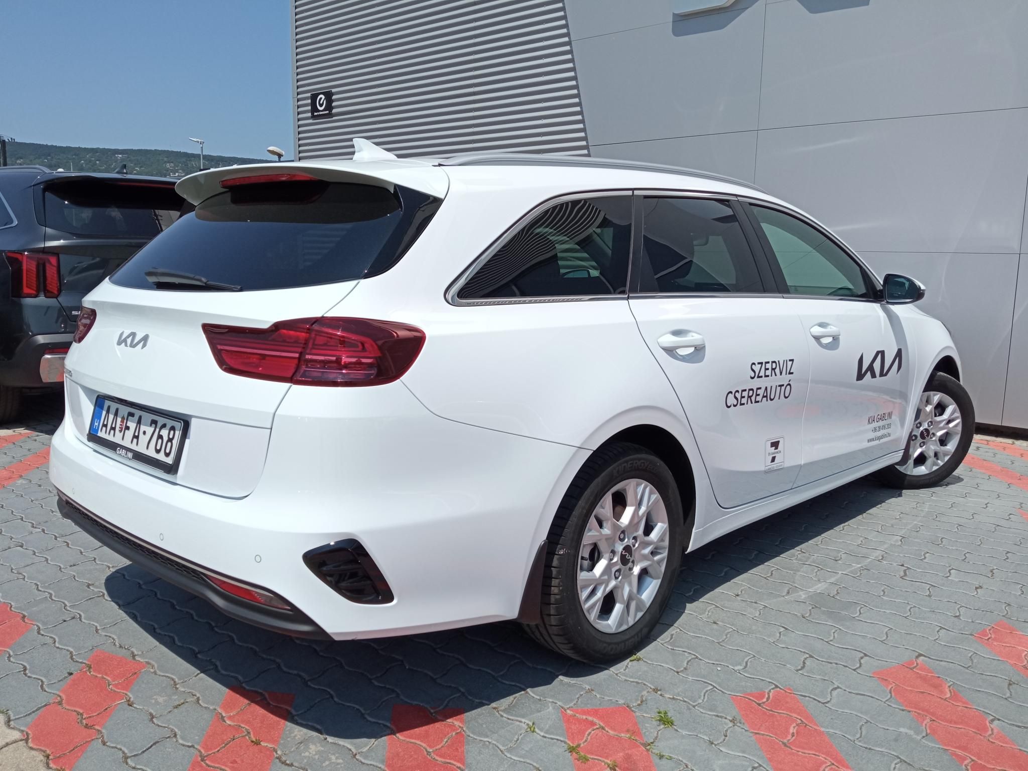 KIA CEE'D Ceed SW 1.5 T-GDI Gold Ülésfűtés-kormányfűtés! Tolatókamera! Magyarországi! - 6. kép