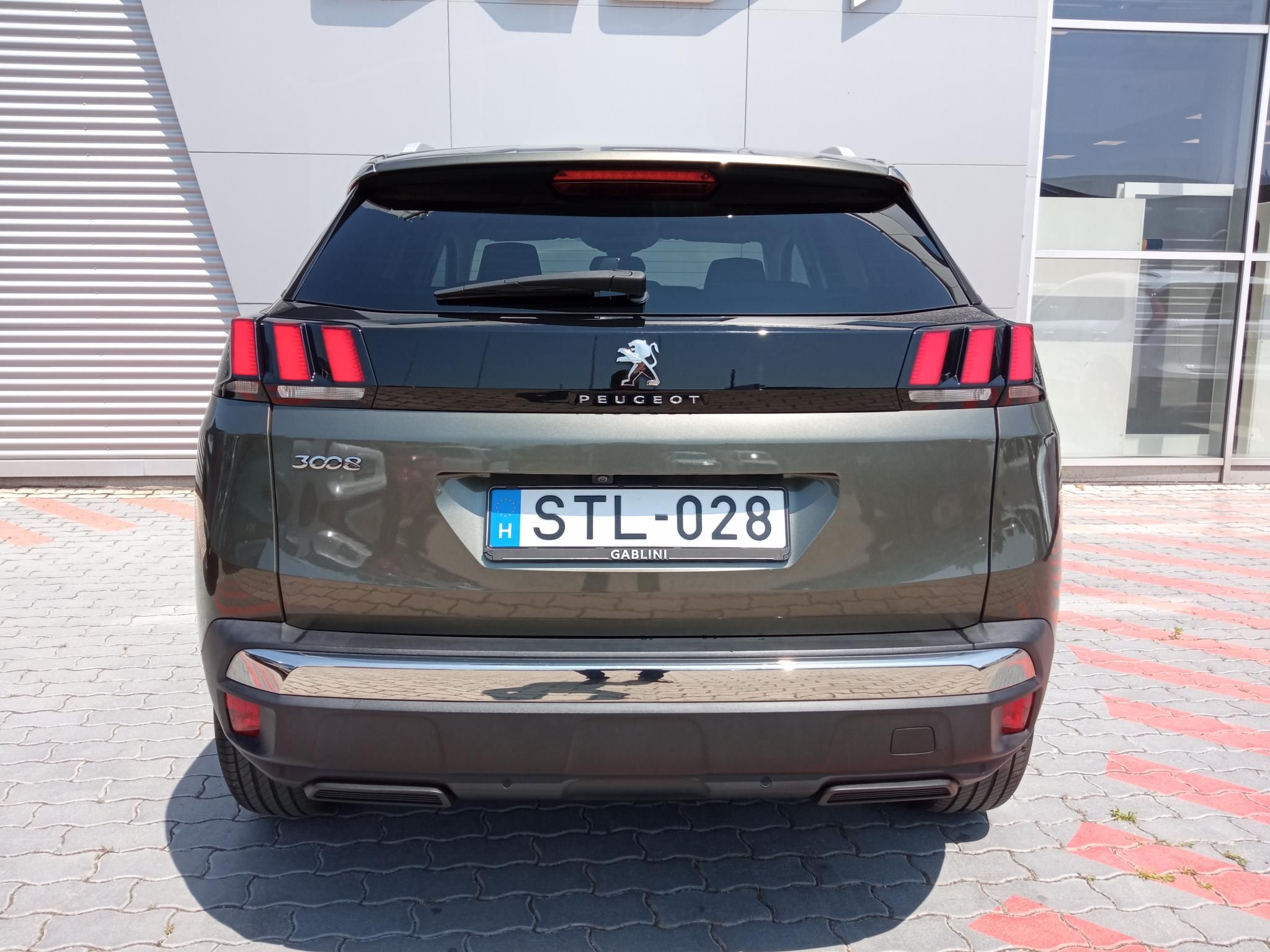 PEUGEOT 3008 1.2 PureTech Allure EAT8 Magyarországi! Automata! - 5. kép