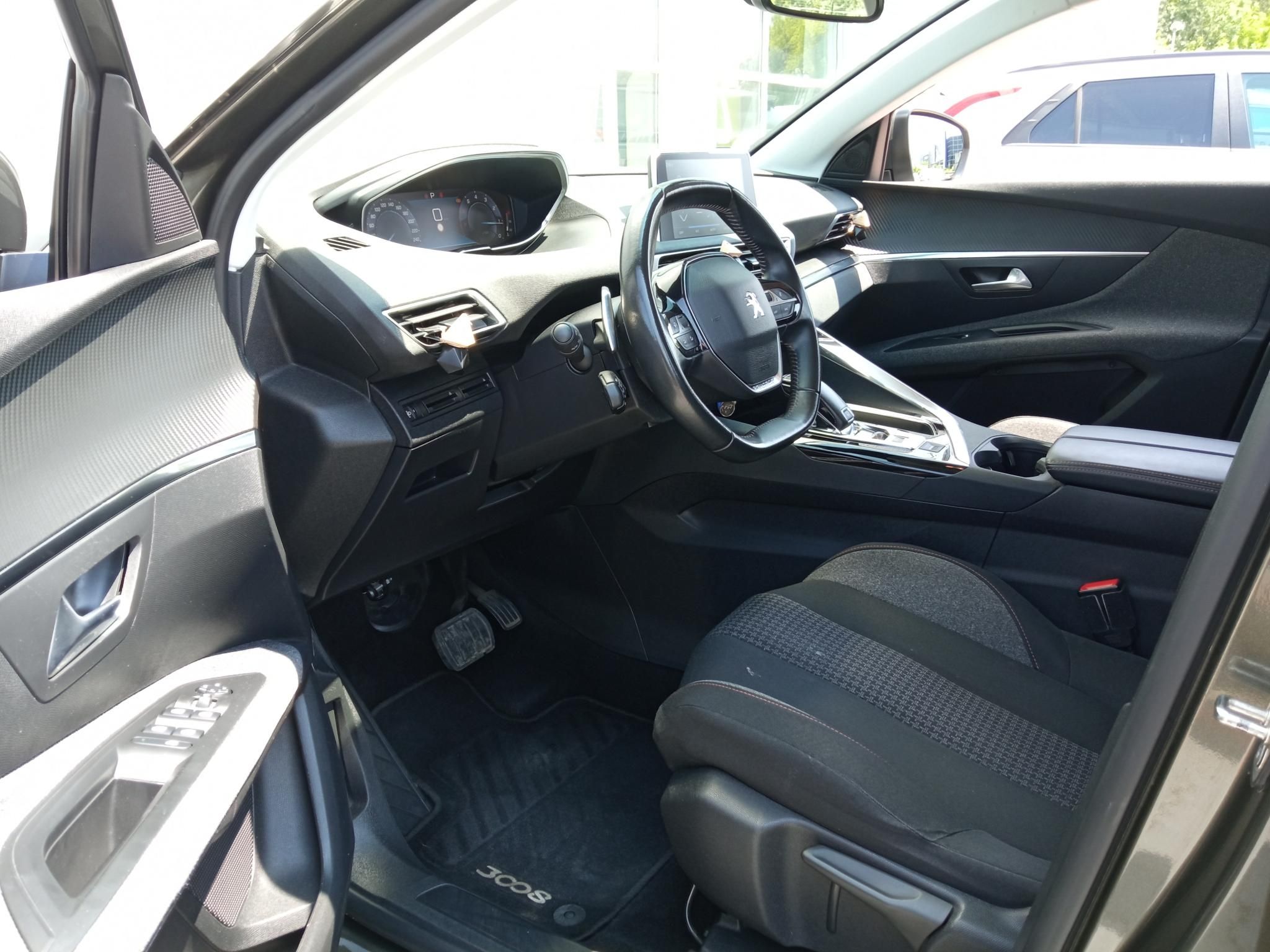 PEUGEOT 3008 1.2 PureTech Allure EAT8 Magyarországi! Automata! - 7. kép