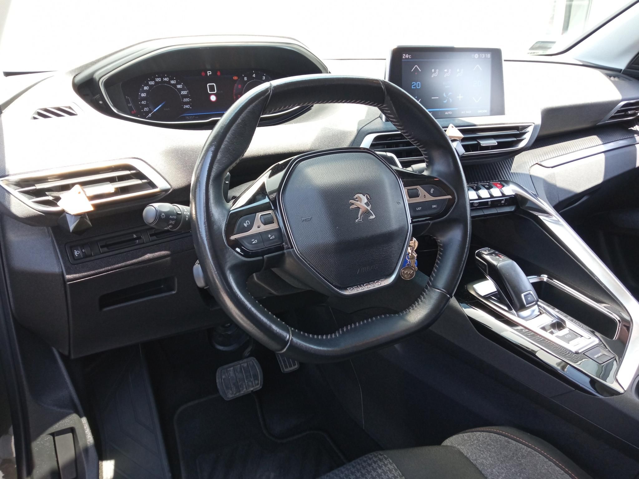 PEUGEOT 3008 1.2 PureTech Allure EAT8 Magyarországi! Automata! - 8. kép