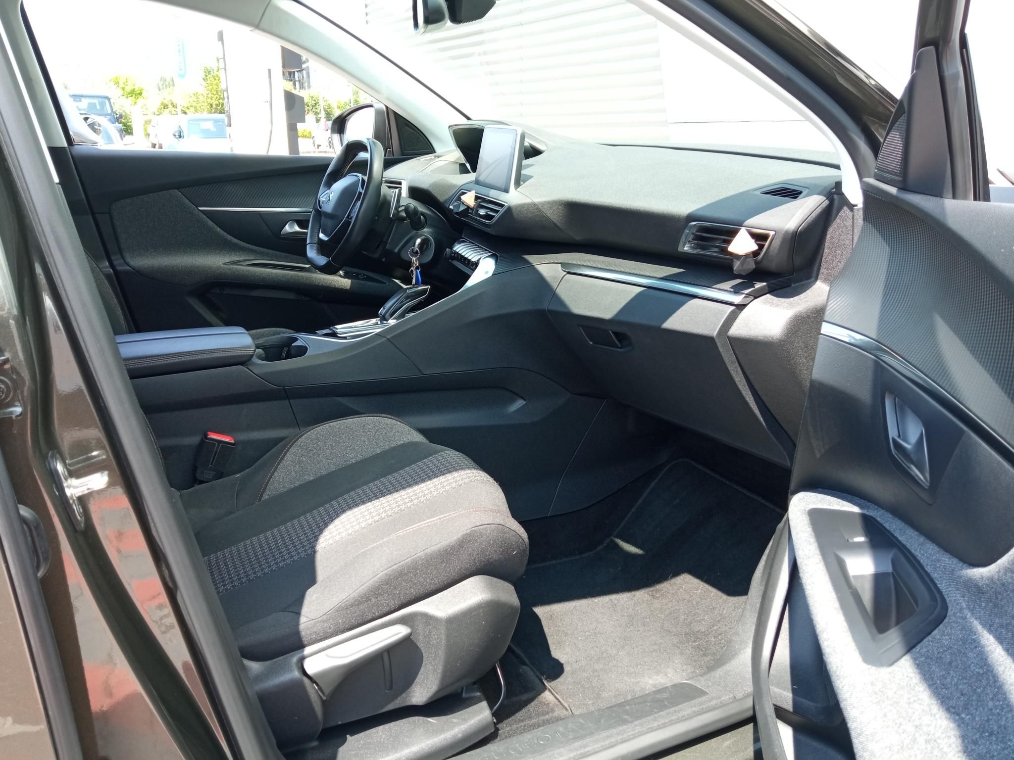 PEUGEOT 3008 1.2 PureTech Allure EAT8 Magyarországi! Automata! - 10. kép