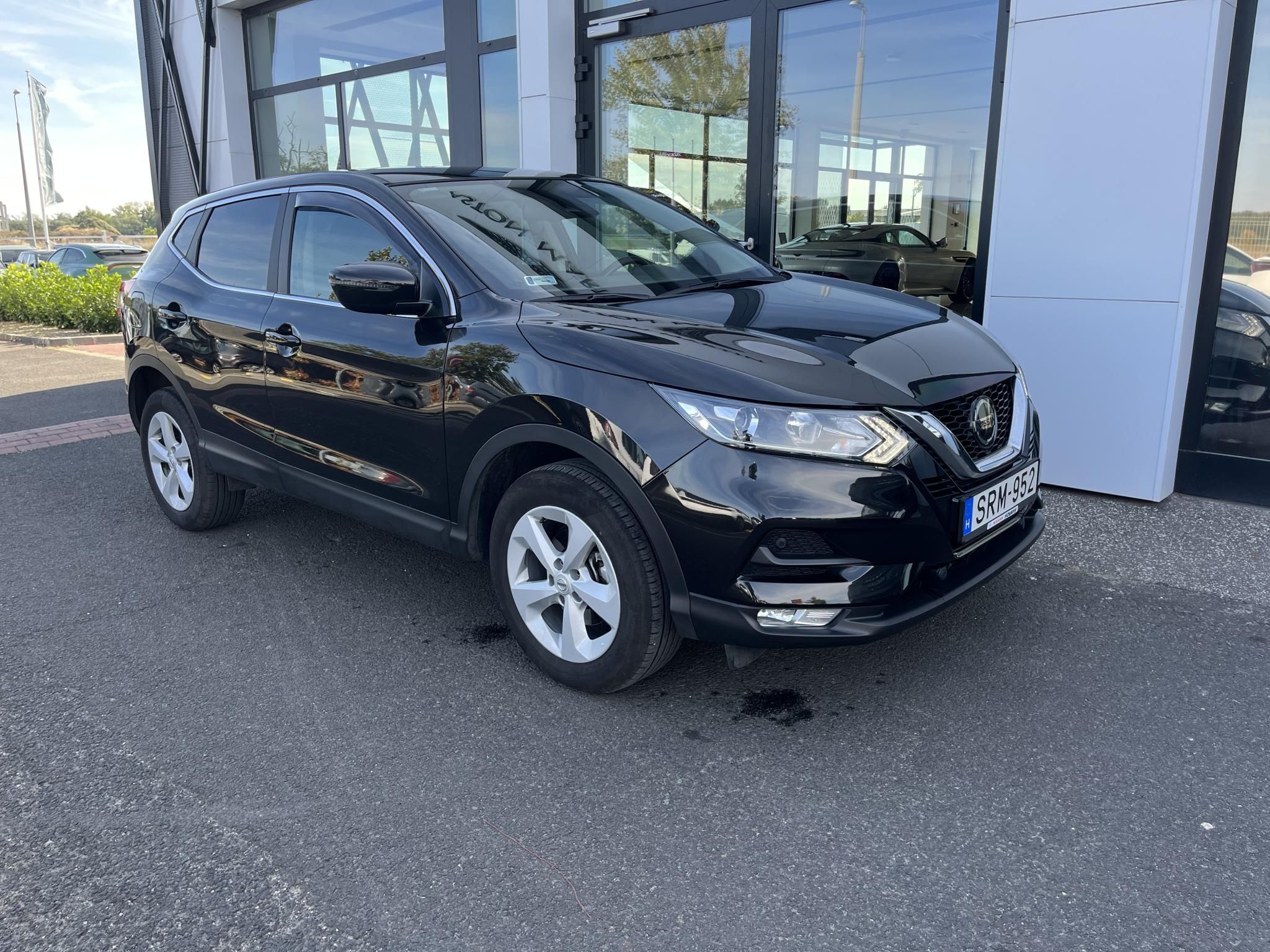 NISSAN QASHQAI 1.3 DIG-T Acenta Magyarországi! Navigáció! Téli csomag! - 1. kép