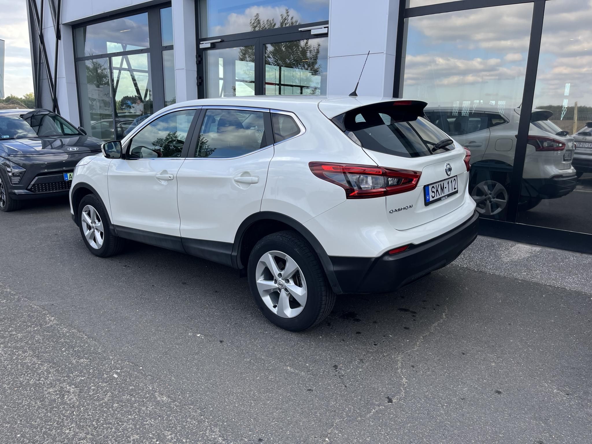 NISSAN QASHQAI 1.3 DIG-T Acenta Magyarországi! Vezetett szervizkönyv! - 4. kép