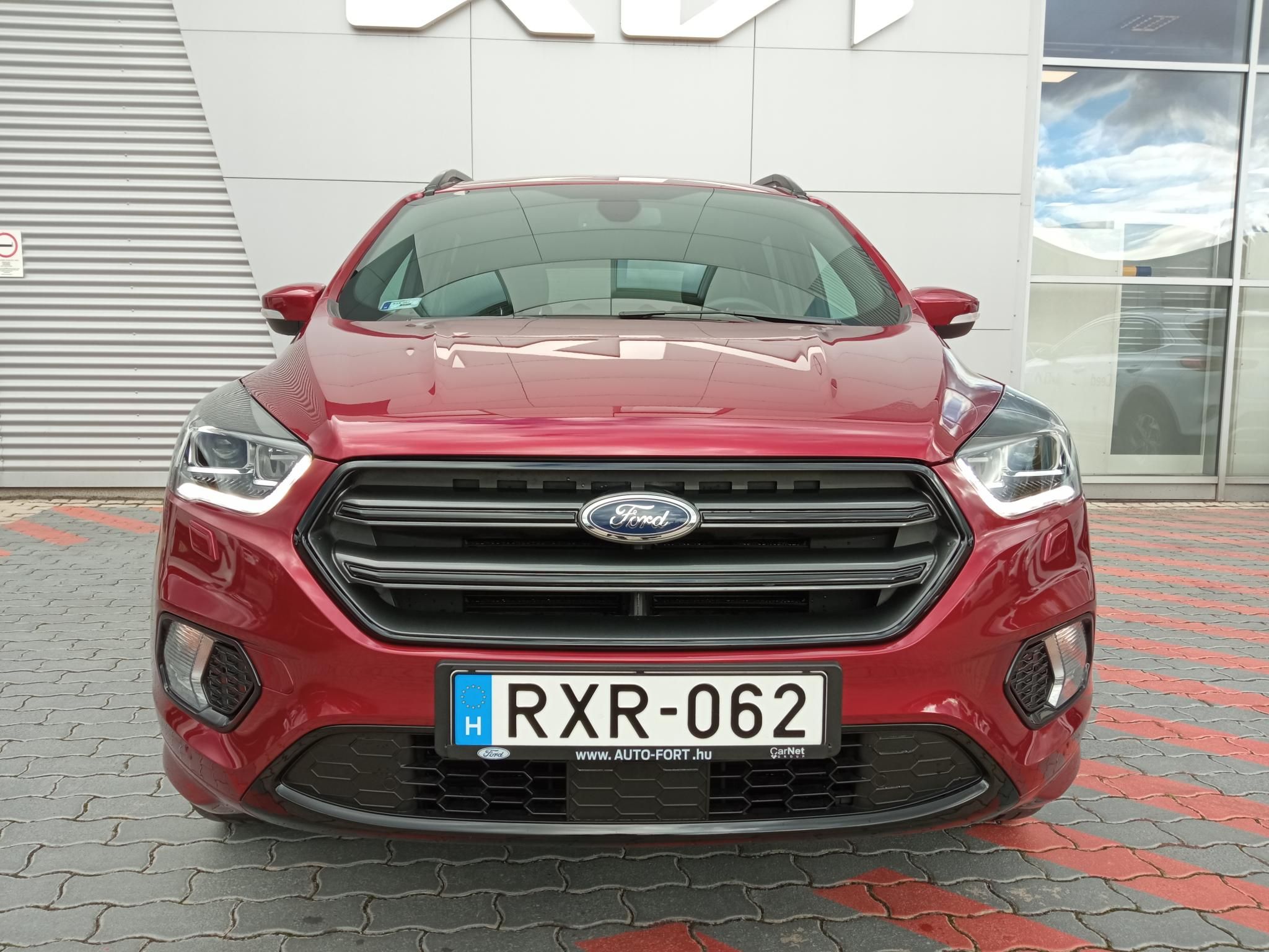 FORD KUGA 1.5 EcoBoost ST-Line Magyarországi! Vonóhorog! Tolatókamera! SONY hangrendszer! - 2. kép