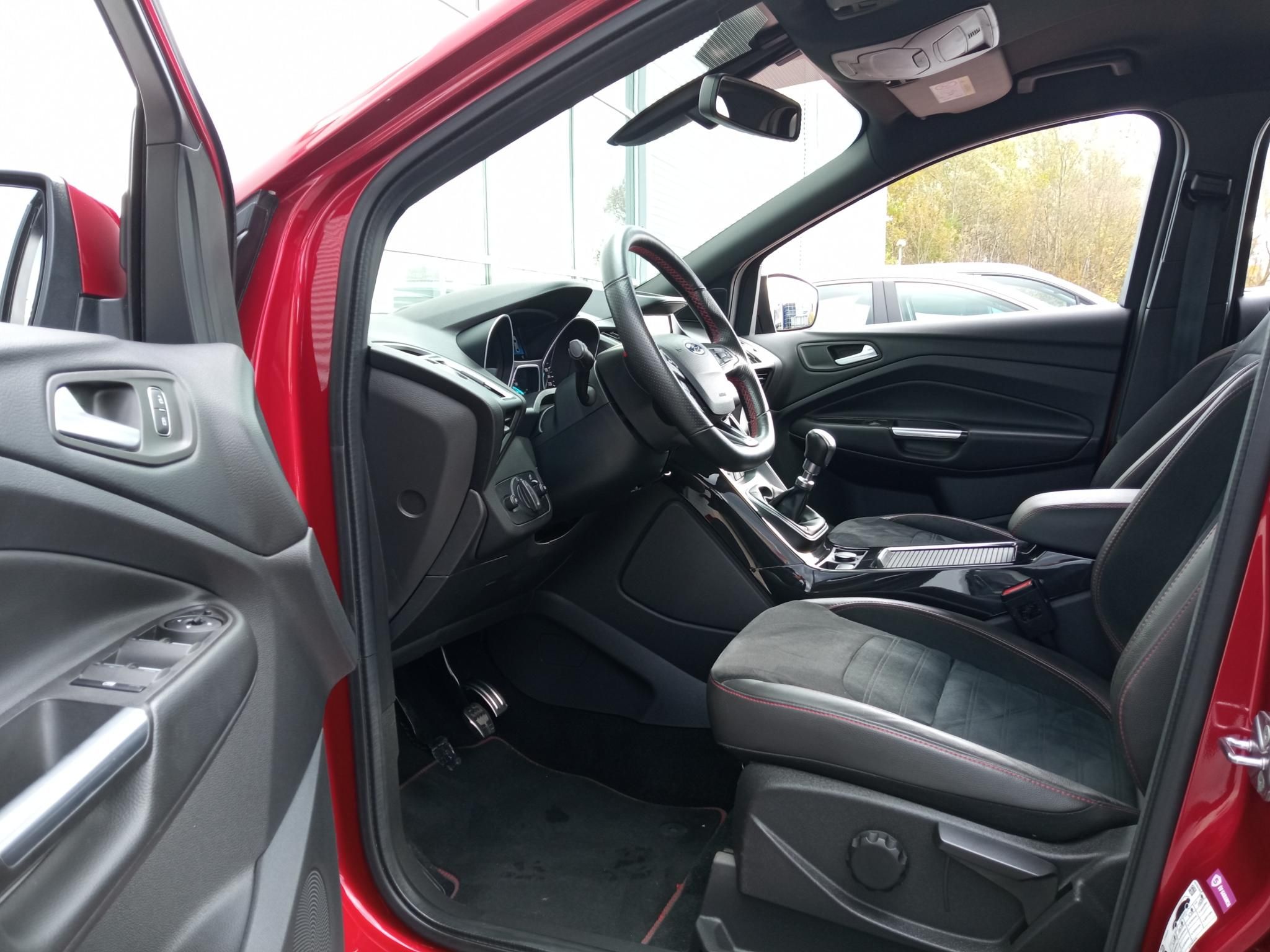 FORD KUGA 1.5 EcoBoost ST-Line Magyarországi! Vonóhorog! Tolatókamera! SONY hangrendszer! - 7. kép