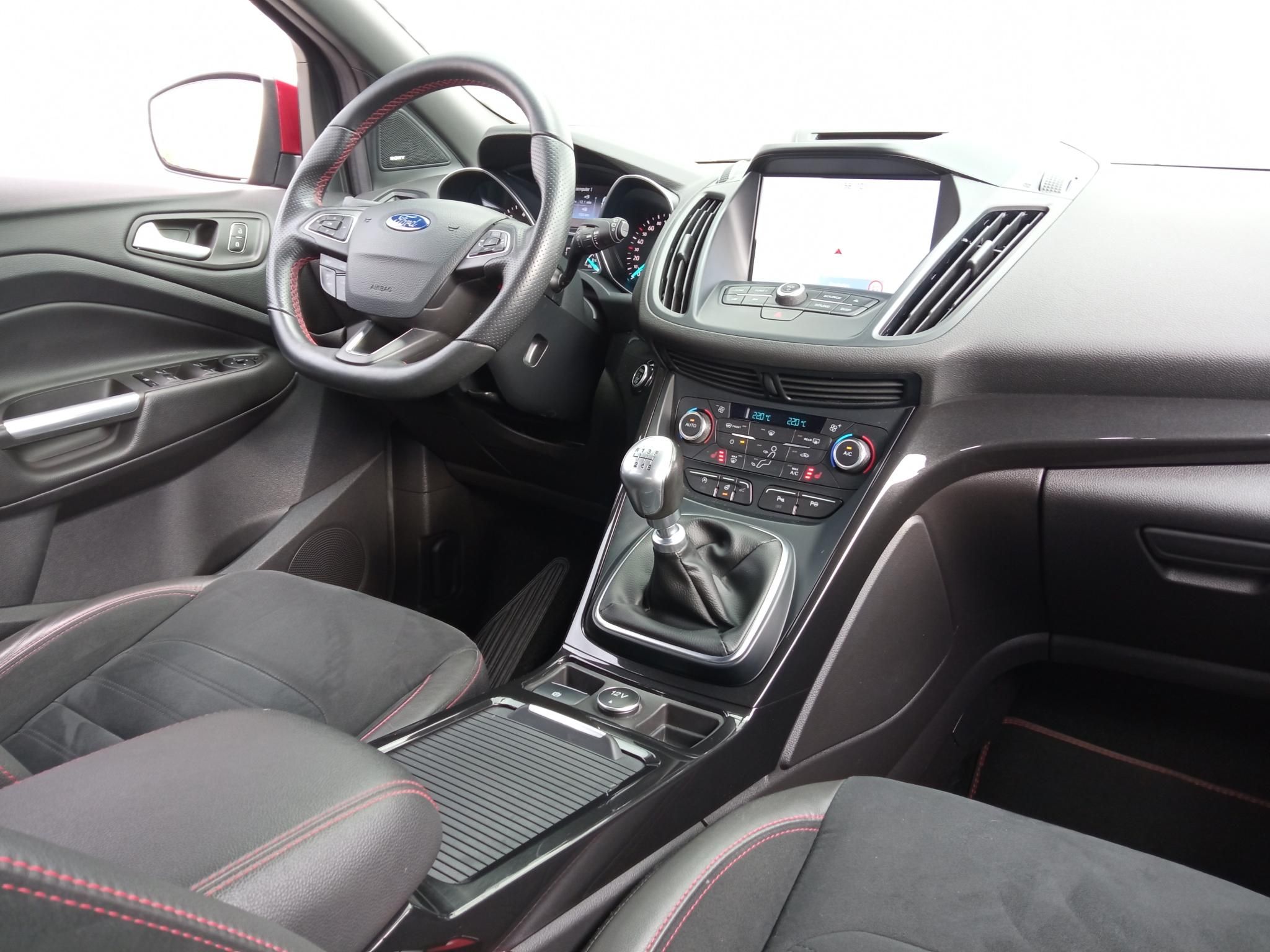 FORD KUGA 1.5 EcoBoost ST-Line Magyarországi! Vonóhorog! Tolatókamera! SONY hangrendszer! - 9. kép