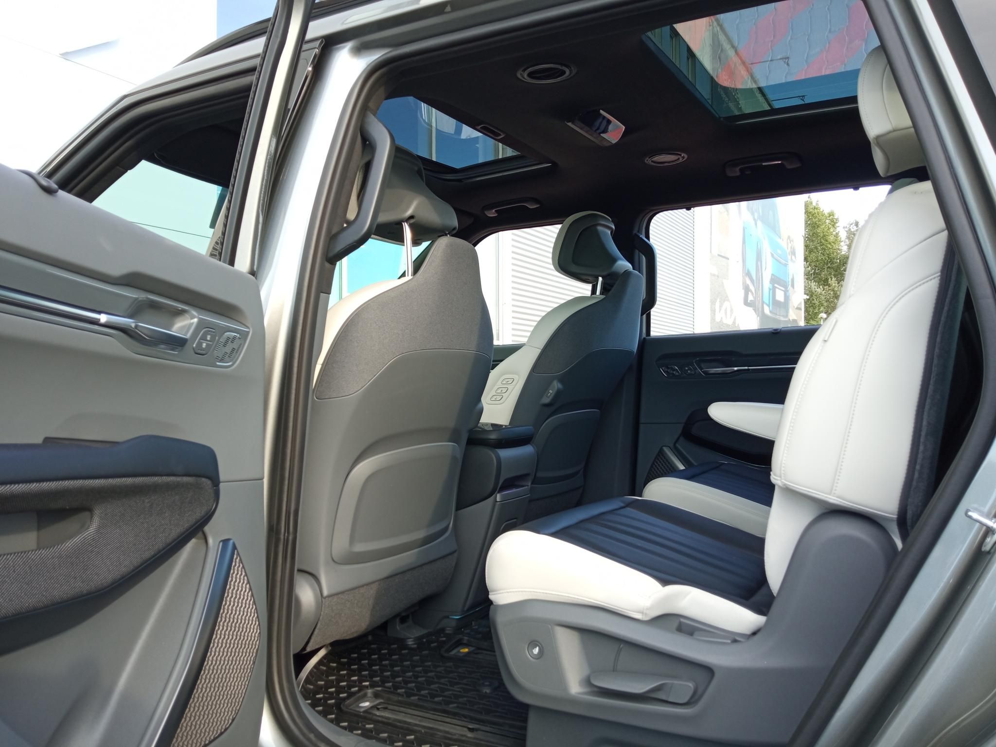 KIA EV9 99,8kWh GT-Line 4WD [6személy] Lounge csomag! 6 személyes! Magyarországi! Garanciális! - 11. kép