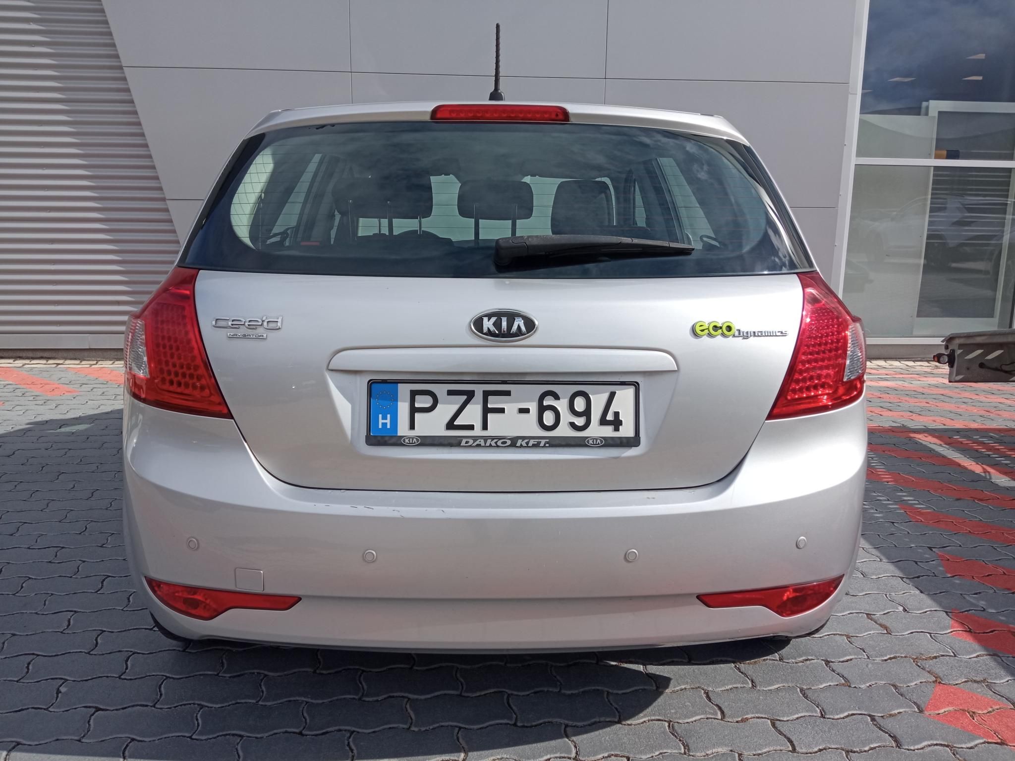 KIA CEE'D 1.4 EX - 5. kép
