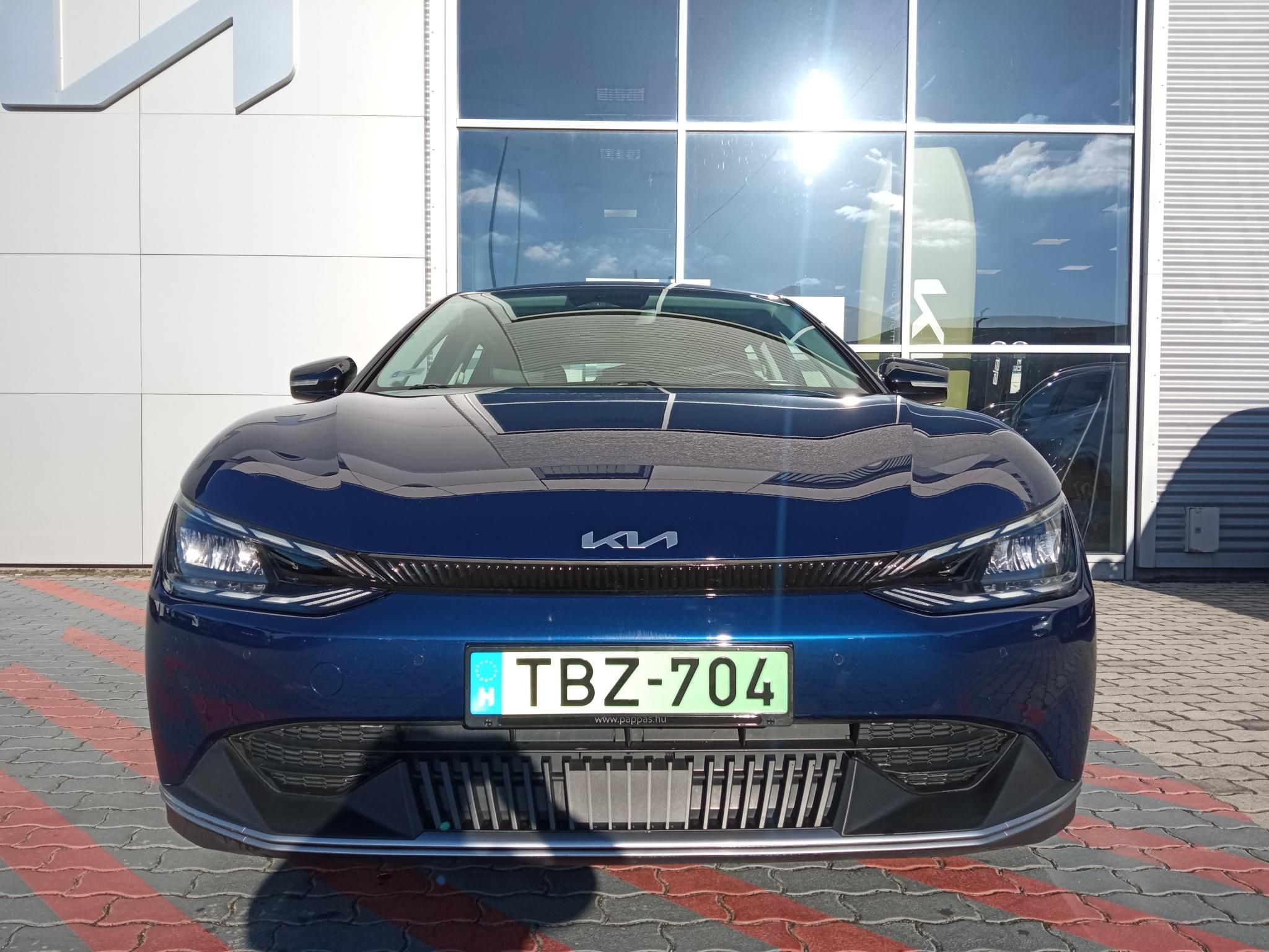 KIA EV6 58kWh Air Power csomag! Hőszivattyú! Magyarországi! - 2. kép