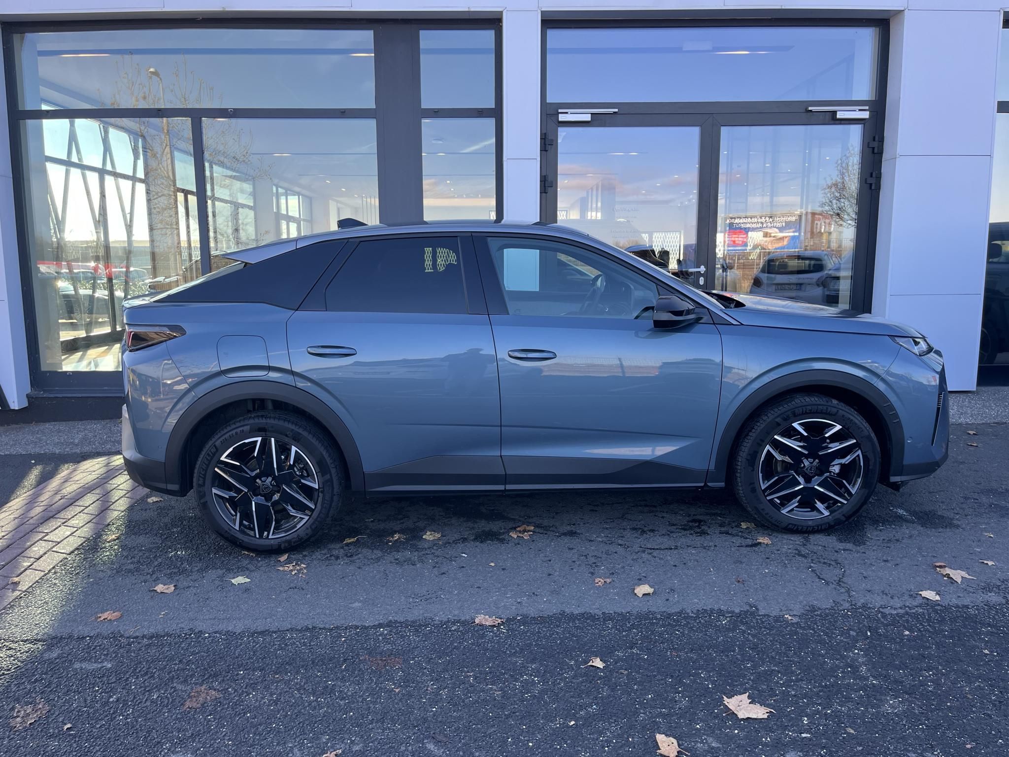 PEUGEOT 3008 1.2 Hybrid Allure e-DCT6 Garanciális! Magyarországi! Leinformálható! - 4. kép