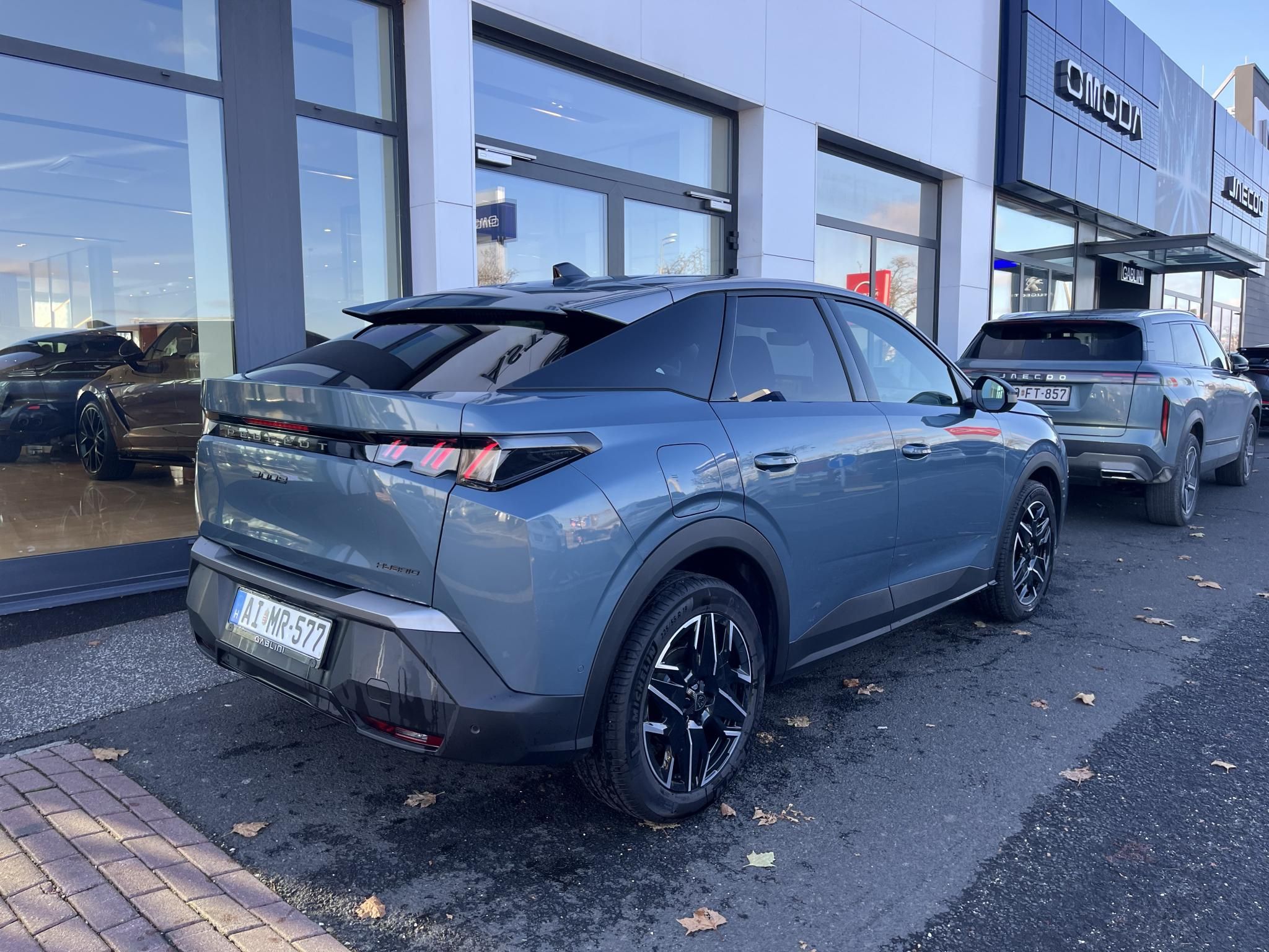 PEUGEOT 3008 1.2 Hybrid Allure e-DCT6 Garanciális! Magyarországi! Leinformálható! - 5. kép