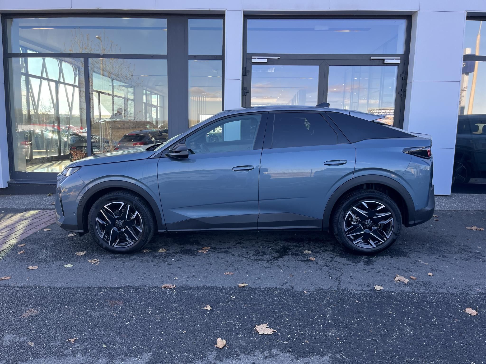 PEUGEOT 3008 1.2 Hybrid Allure e-DCT6 Garanciális! Magyarországi! Leinformálható! - 8. kép