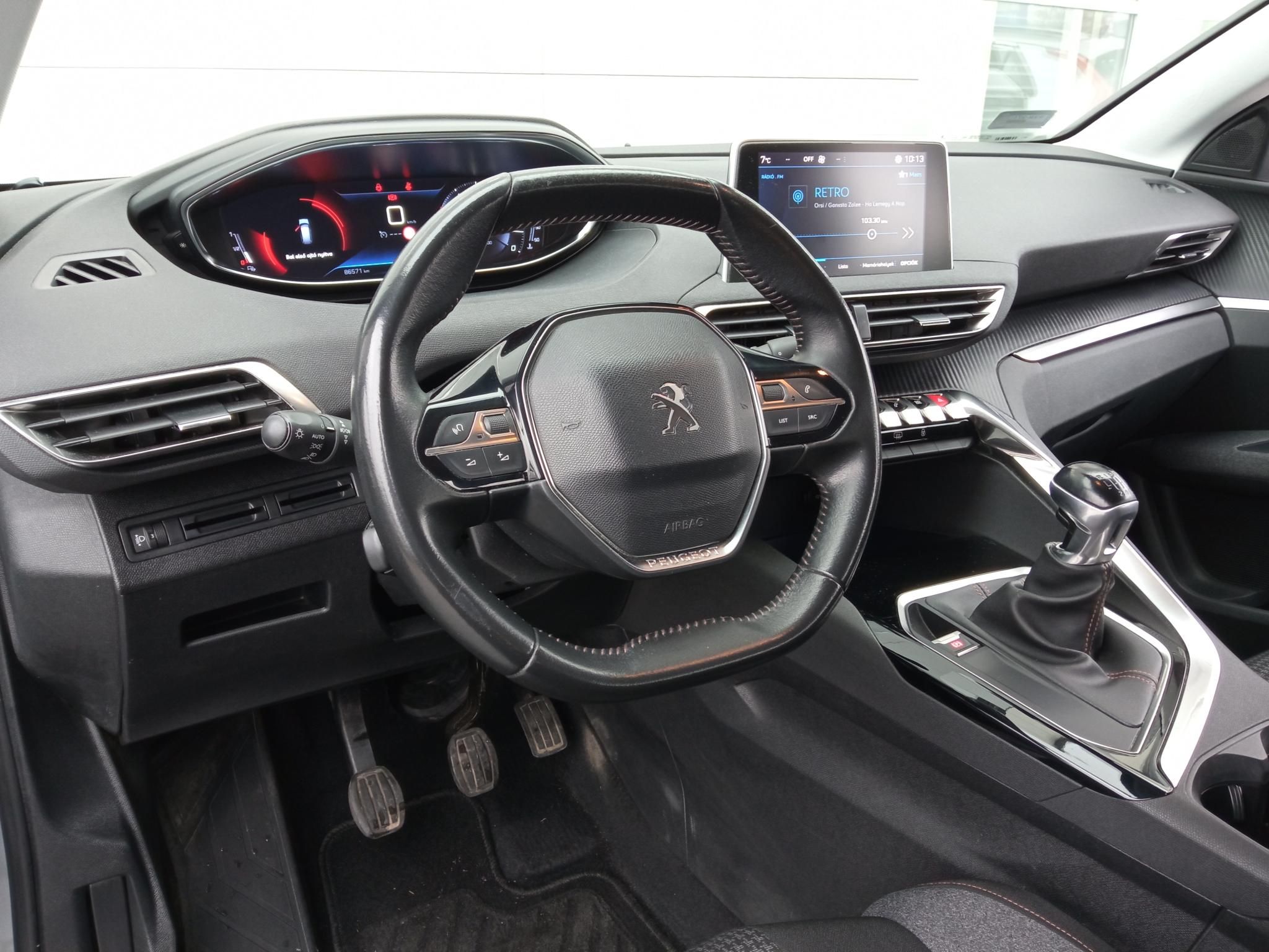 PEUGEOT 5008 1.2 PureTech Active S&S (7 személyes ) Magyarországi! 7 személyes! Vezetett szervizkönyv! - 8. kép