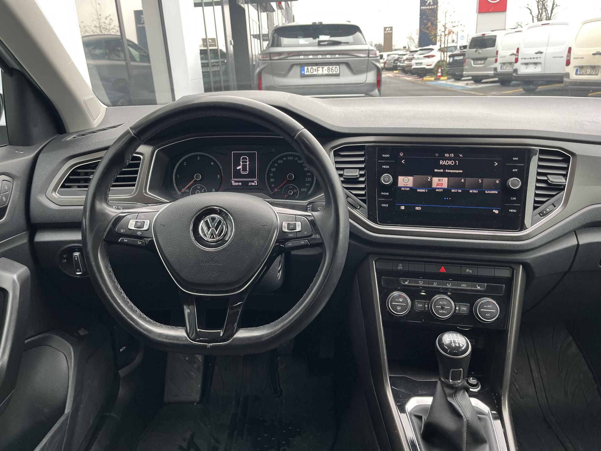 VOLKSWAGEN T-ROC 1.6 TDI SCR Style Magyarországi! Leinformálható! - 9. kép