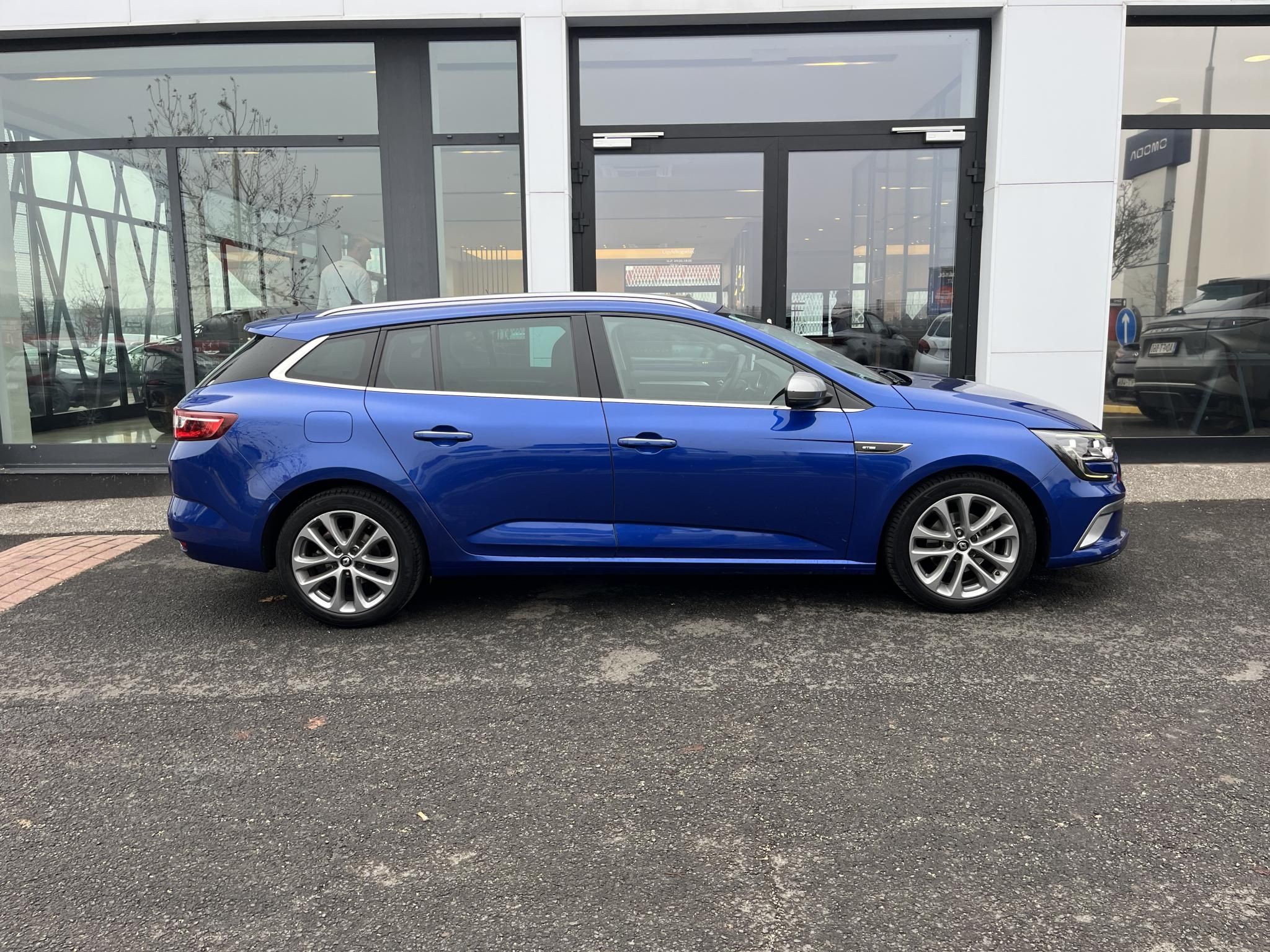 RENAULT MEGANE 1.2 TCe GT Line Magyarországi! Leinformálható! Navigáció! - 4. kép