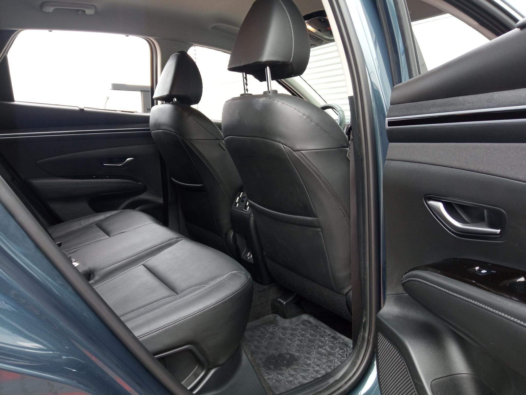 HYUNDAI TUCSON 1.6 T-GDI HP MHEV Executive 4WD DCT Összkerékhajtás! Magyarországi! Bőrbelső! - 11. kép