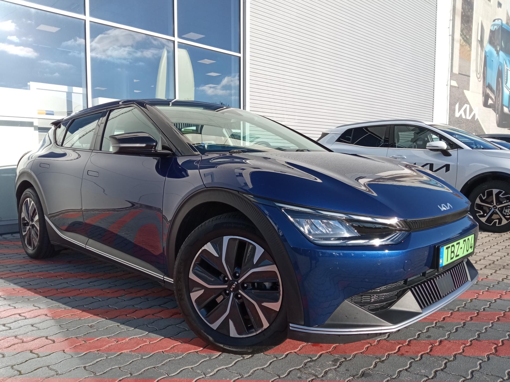 KIA EV6 58kWh Air Garanciális! Power csomag! Hőszivattyú! Magyarországi! - 1. kép
