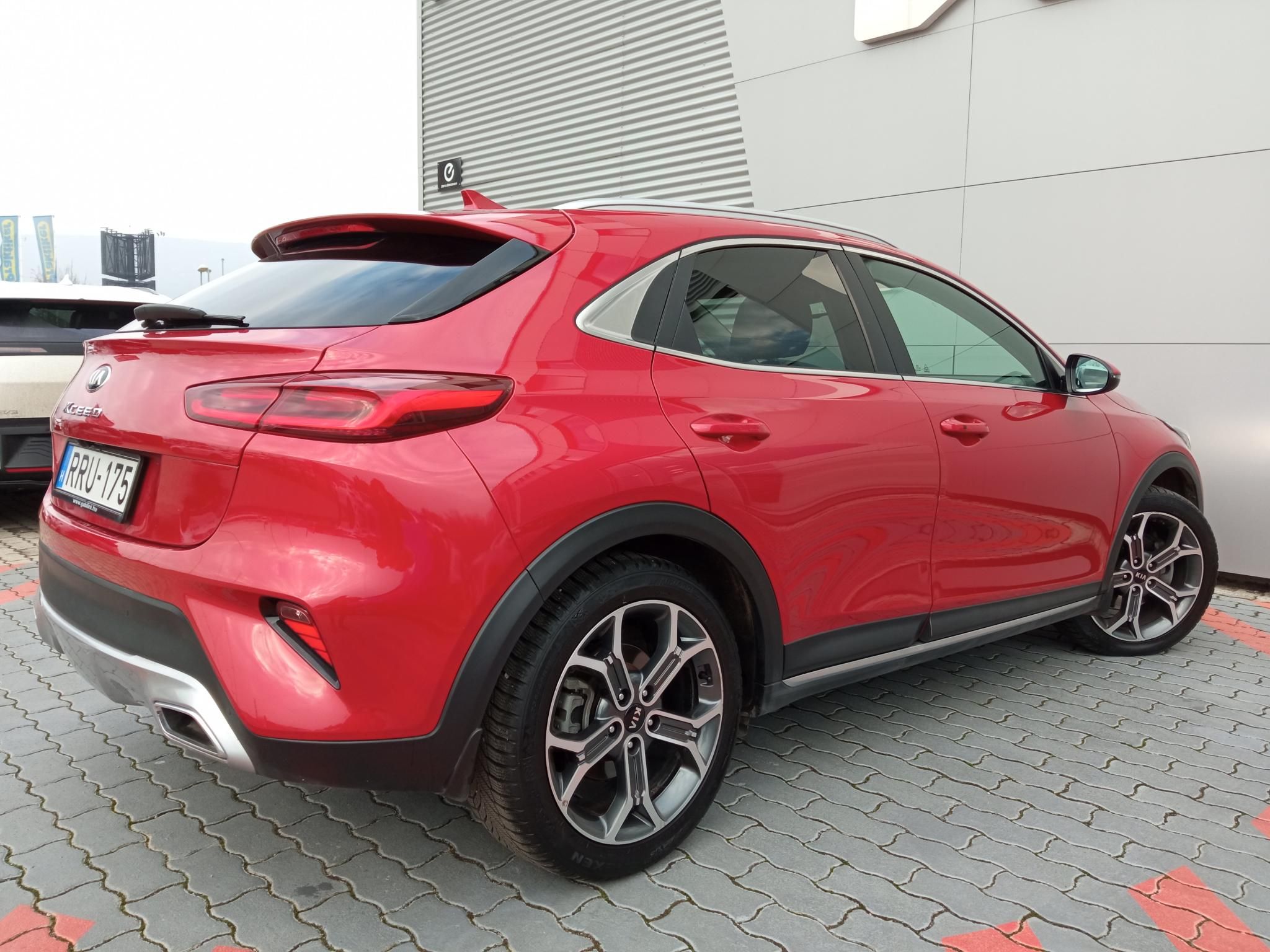 KIA XCEED 1.4 T-GDI Launch Edition Plus DCT Automata! Magyarországi! Ülésfűtés-kormányfűtés! Tolatókamera! Keyless-Go! - 6. kép