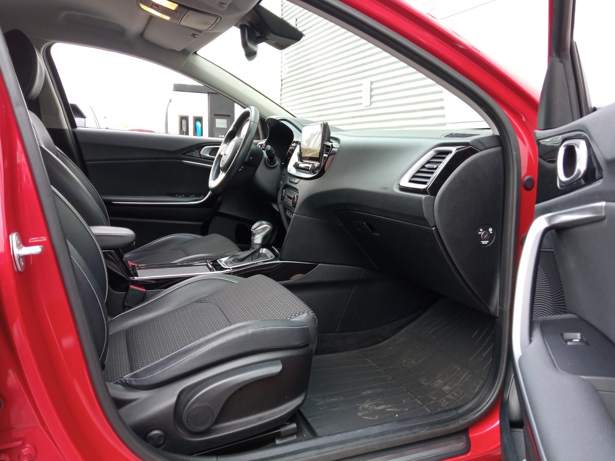 KIA XCEED 1.4 T-GDI Launch Edition Plus DCT Automata! Magyarországi! Ülésfűtés-kormányfűtés! Tolatókamera! Keyless-Go! - 9. kép