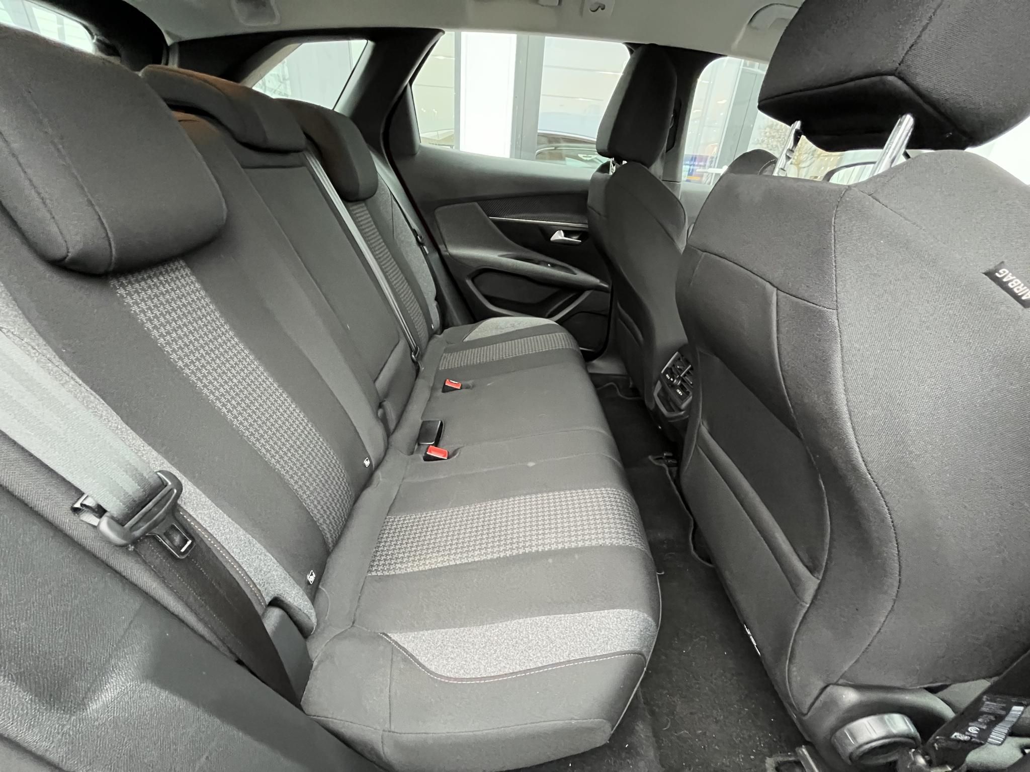 PEUGEOT 3008 1.2 PureTech Active Pack EAT8 Garanciális! Magyarországi! Leinformálható! - 12. kép