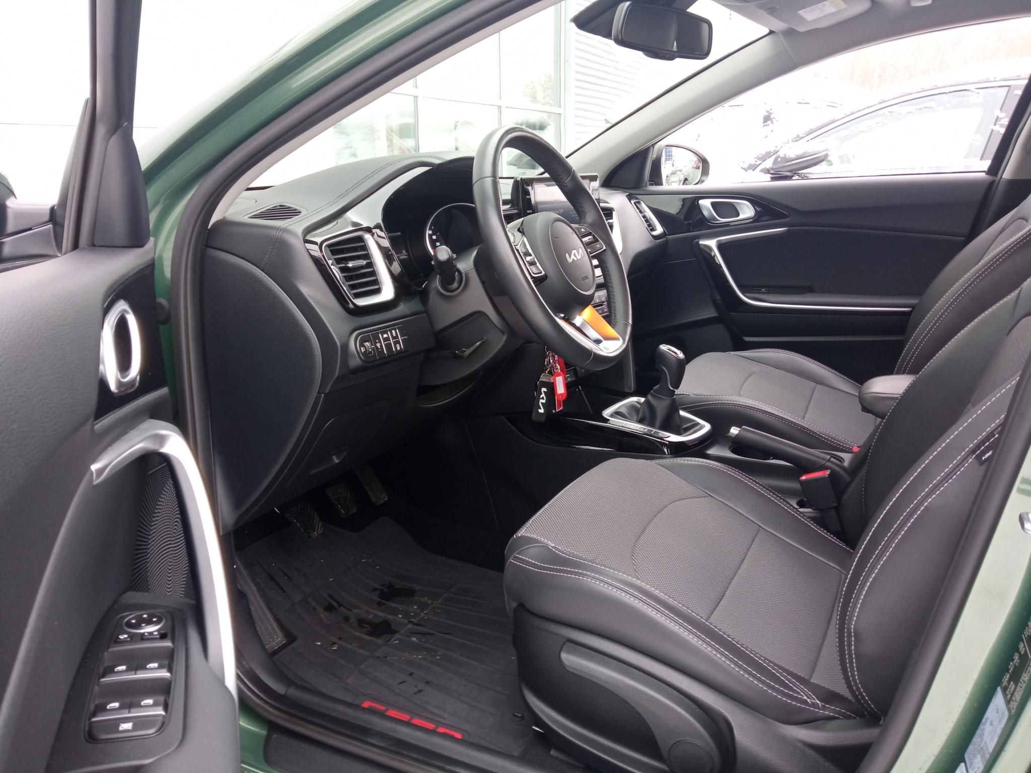 KIA CEE'D Ceed 1.5 T-GDI Gold Magyarországi! Vonóhorog! Téli-nyári kerékszett! Újszerű állapot! - 7. kép