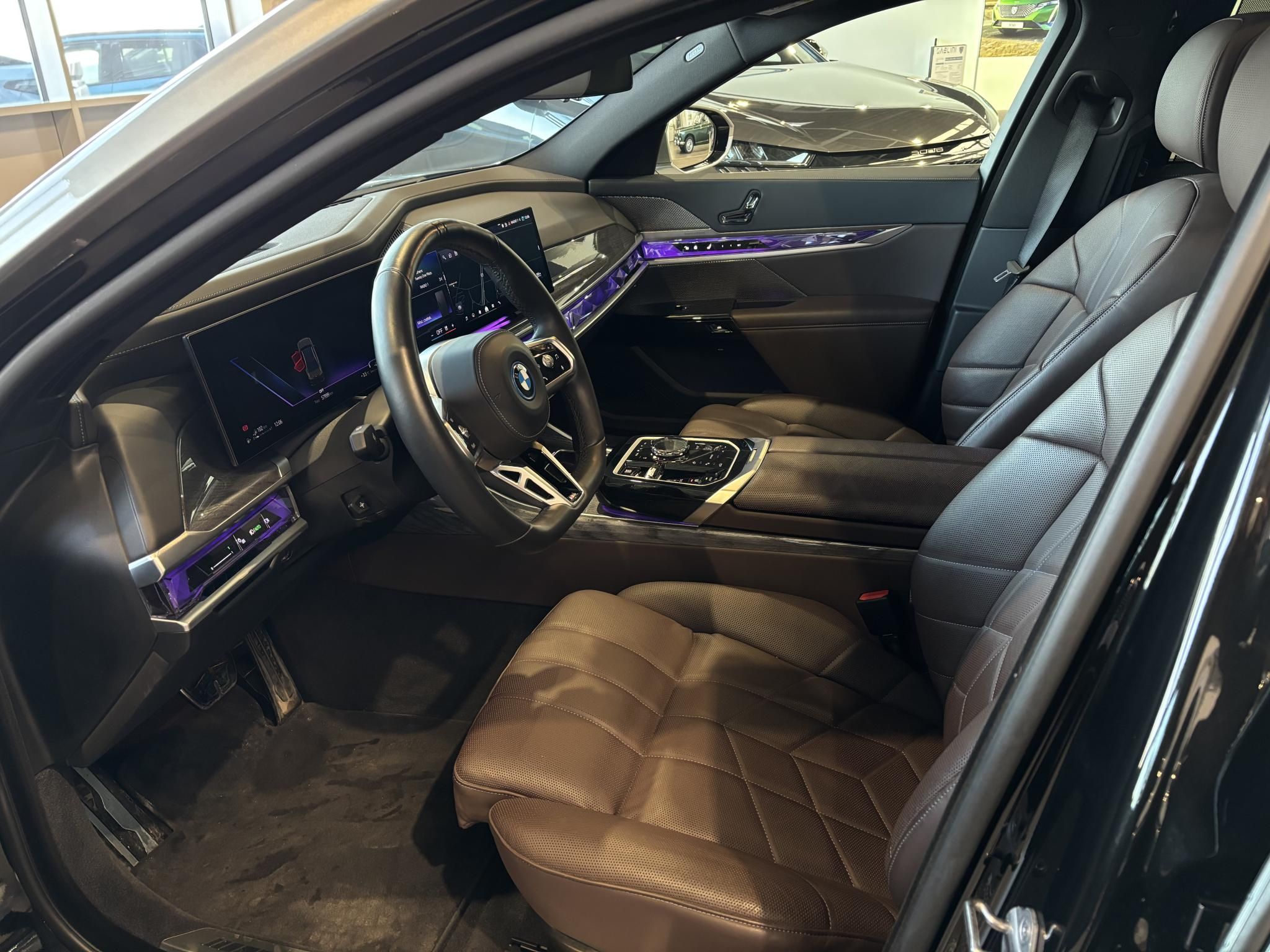 BMW 750e xDrive (Automata) Garanciális! Magyarországi! Leinformálható! M-Packet! - 9. kép