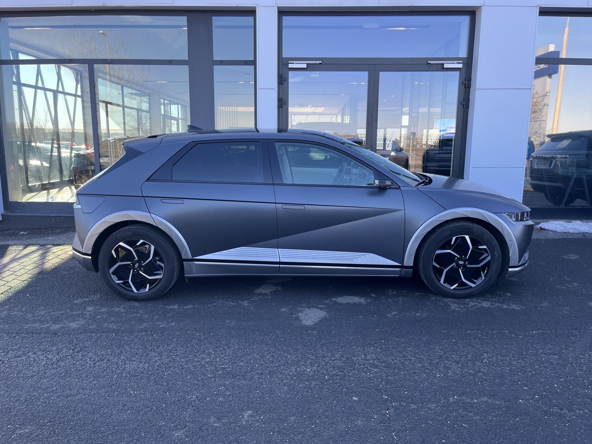 HYUNDAI IONIQ 5 77,4kWh Executive Edition Garanciális! Leinformálható! - 4. kép