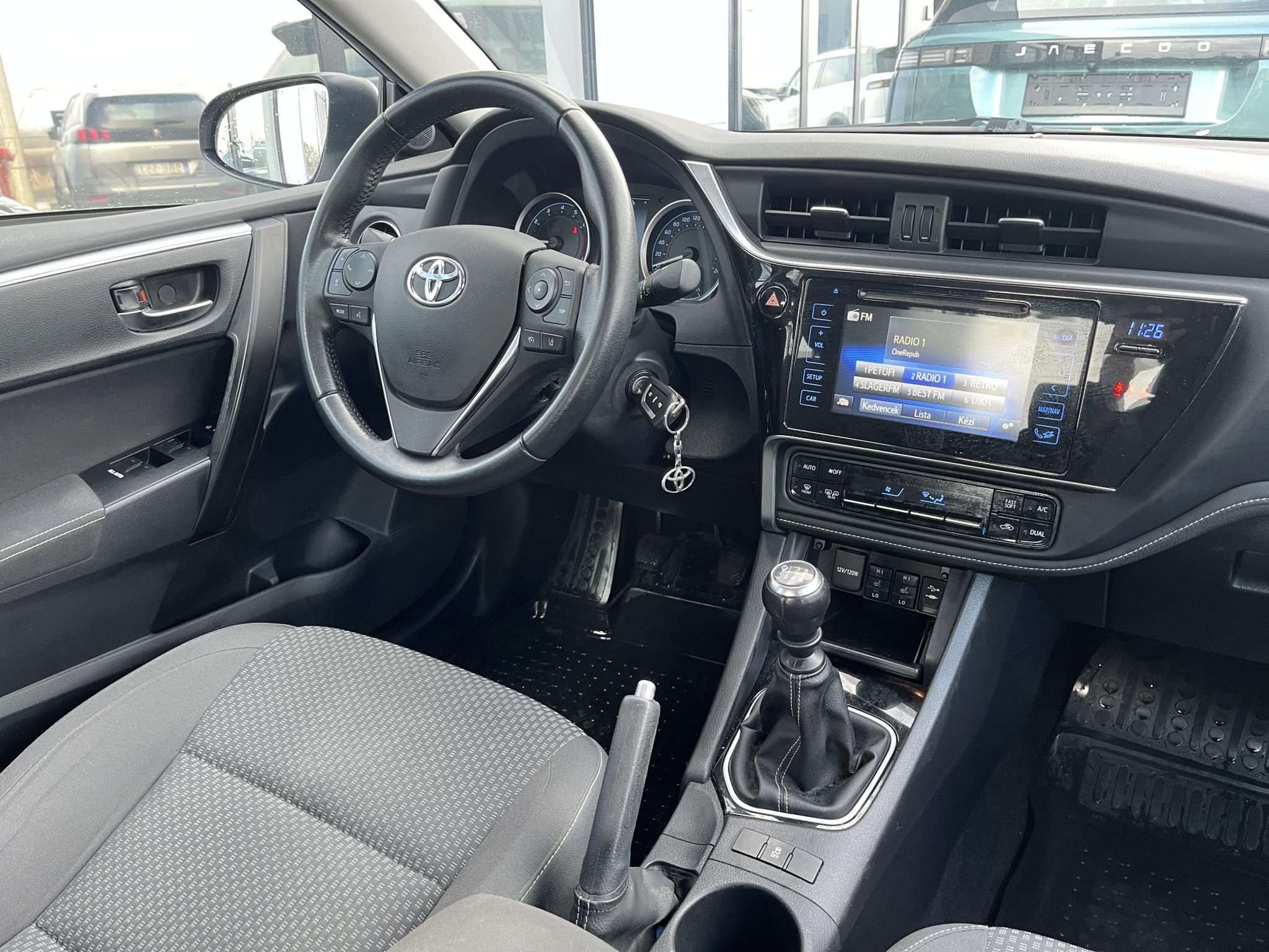 TOYOTA COROLLA Sedan 1.6 Active Comfort Magyarországi! Leinformálható! - 9. kép