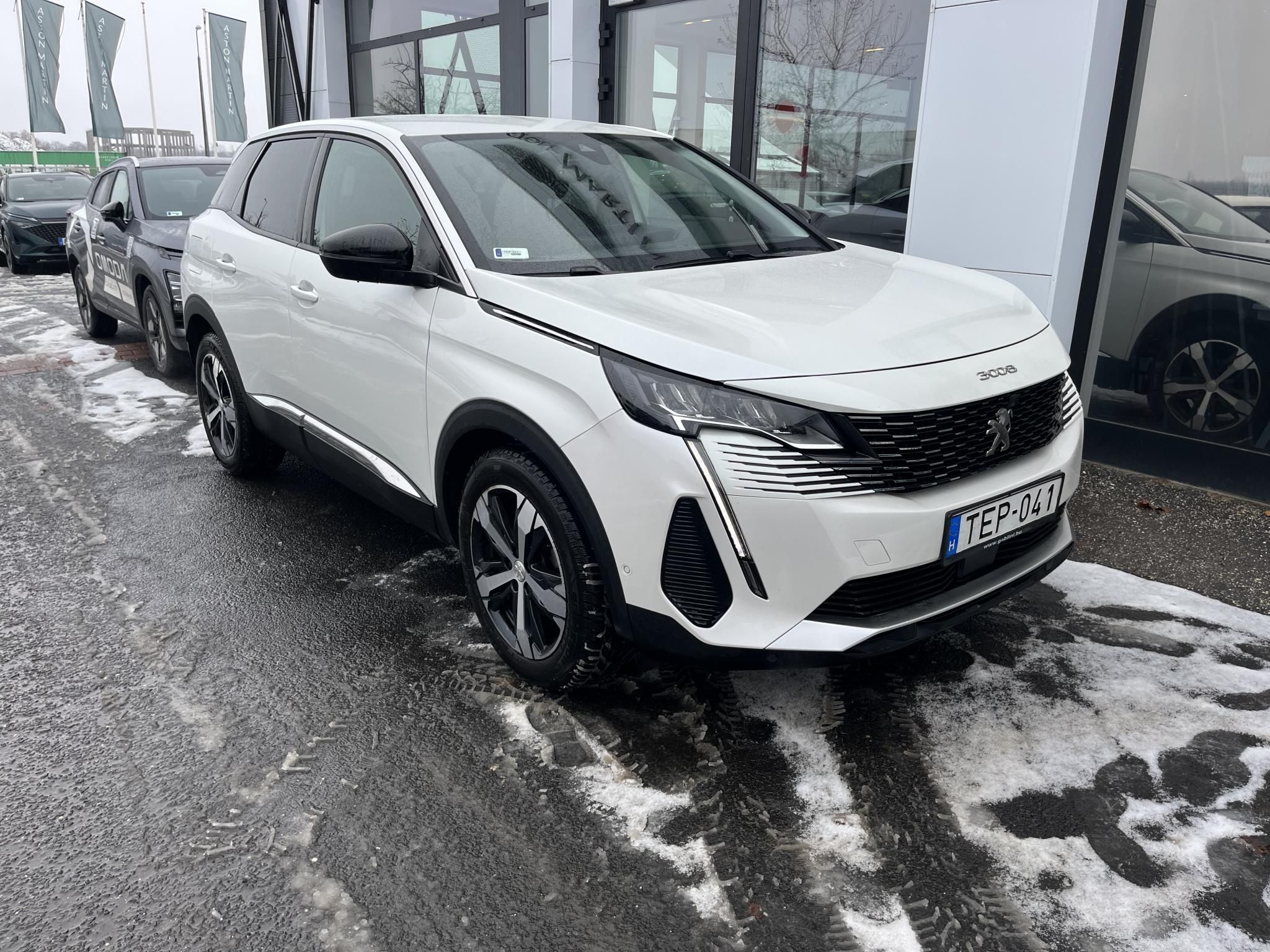 PEUGEOT 3008 1.2 PureTech Allure Pack EAT8 Garanciális! Magyarországi! Leinformálható! - 1. kép