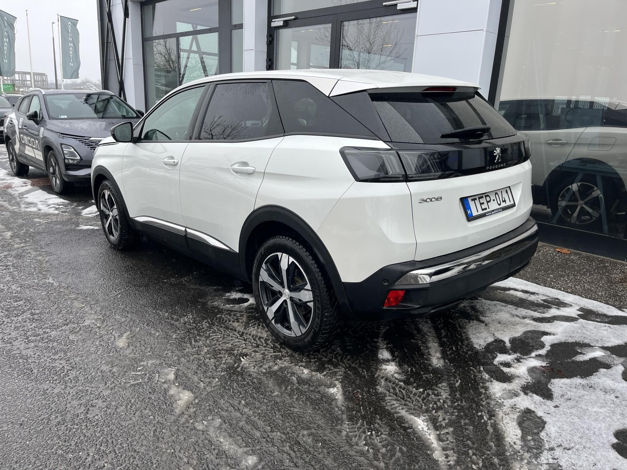 PEUGEOT 3008 1.2 PureTech Allure Pack EAT8 Garanciális! Magyarországi! Leinformálható! - 5. kép