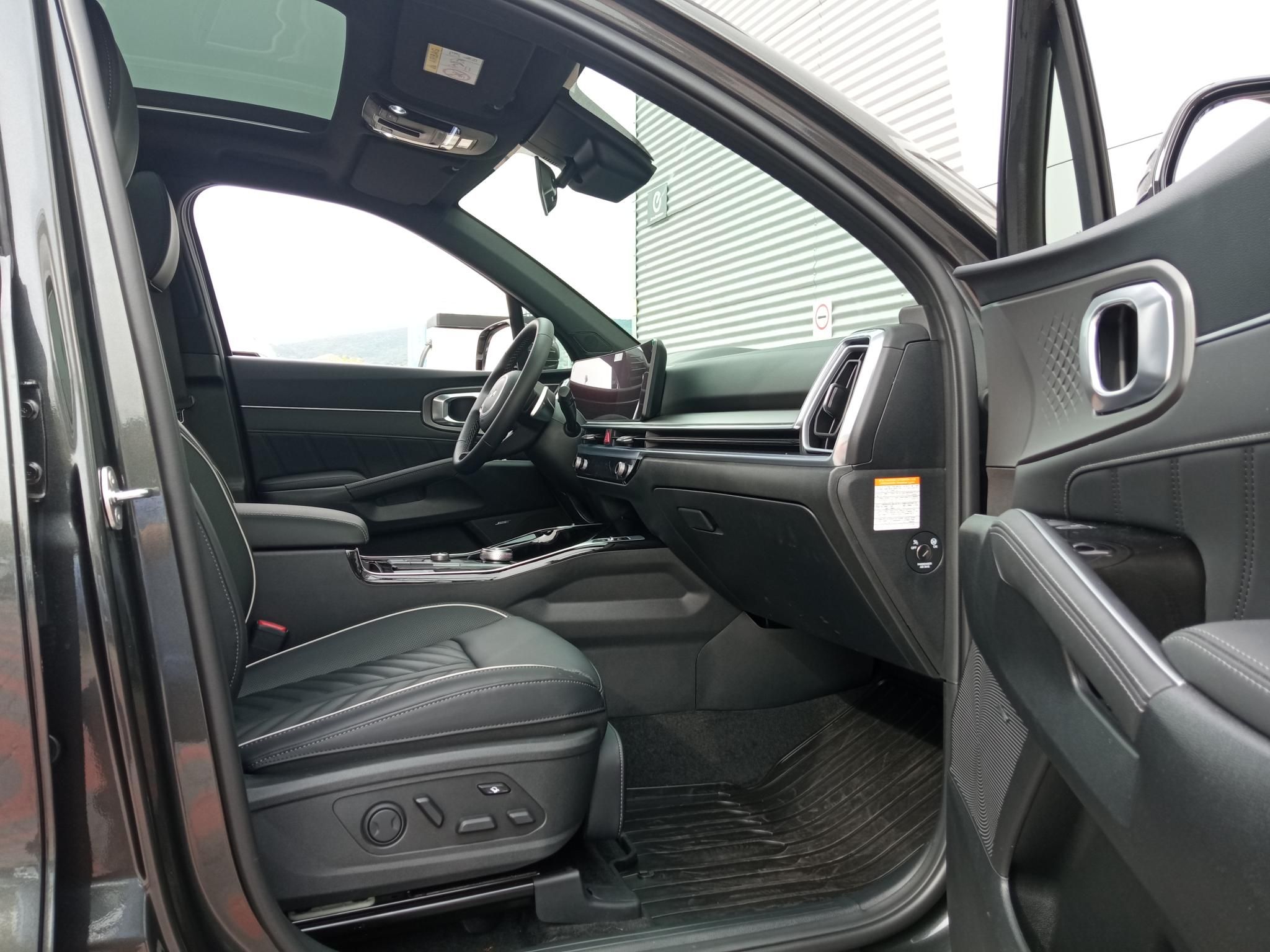 KIA SORENTO 1.6 T-GDI Hybrid Kryptonite 4WD (Automata) [7személy] Relax csomag! Nappa bőr! Napfénytető! 7 személyes! Tesztautó! - 9. kép