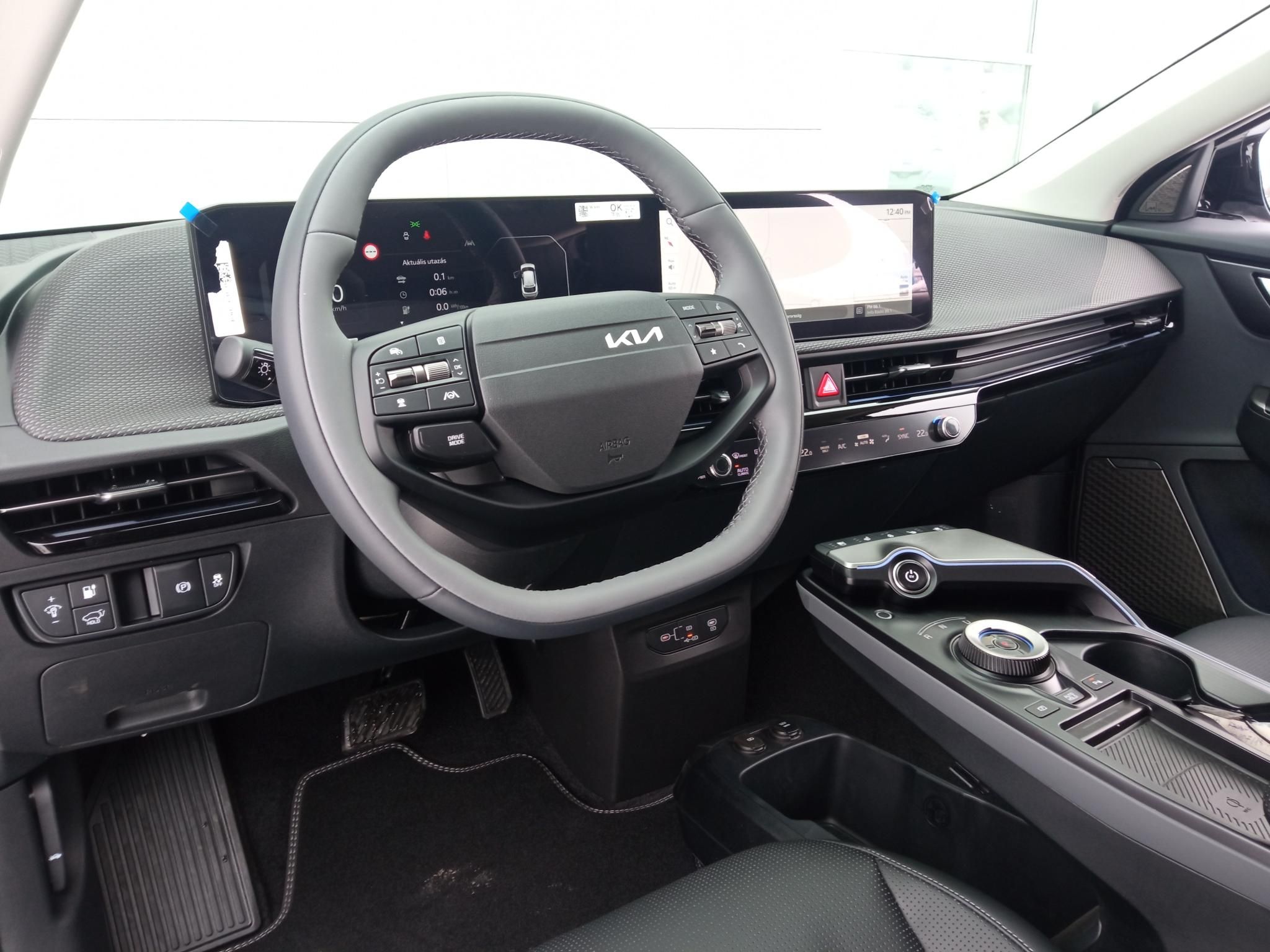 KIA EV6 84kWh Earth POWER + RELAX + VISION + PREMIUM CSOMAG! KÉSZLETRŐL! - 8. kép