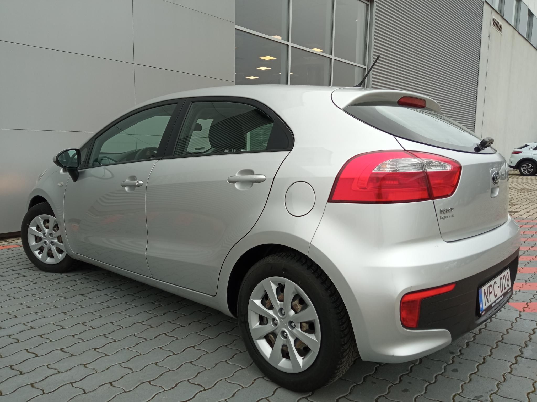 KIA RIO 1.2 CVVT LX Magyarországi! Végig vezetett szervizkönyv! Klíma! - 4. kép