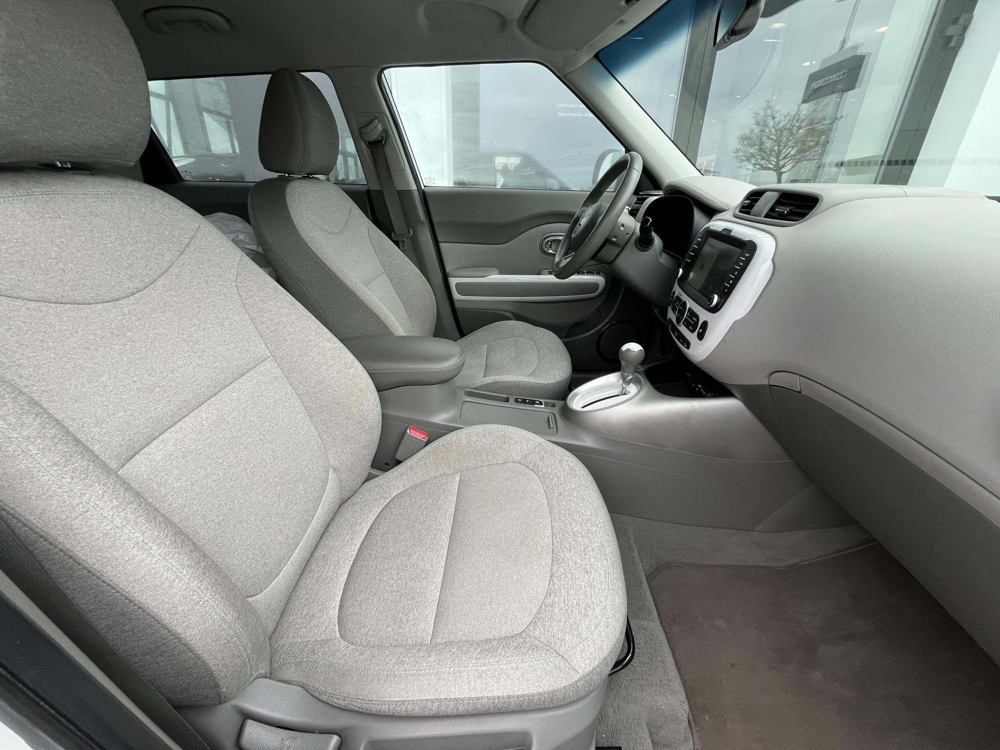 KIA SOUL EV CVT Magyarországi! Leinformálható! - 11. kép