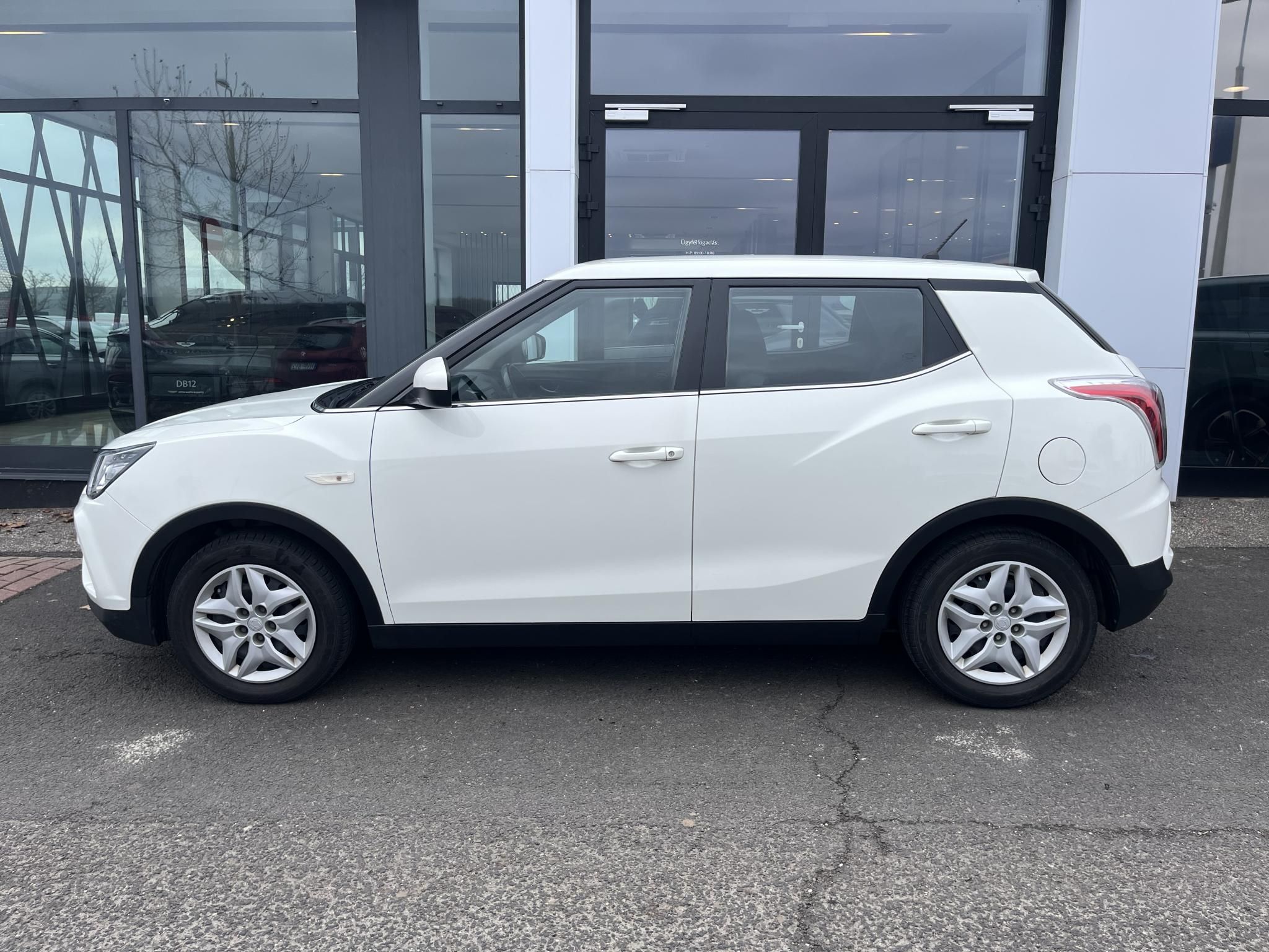 SSANGYONG TIVOLI 1.6 e-XGI DLX Magyarországi! Leinformálható! Vezetett szervizkönyv! - 8. kép