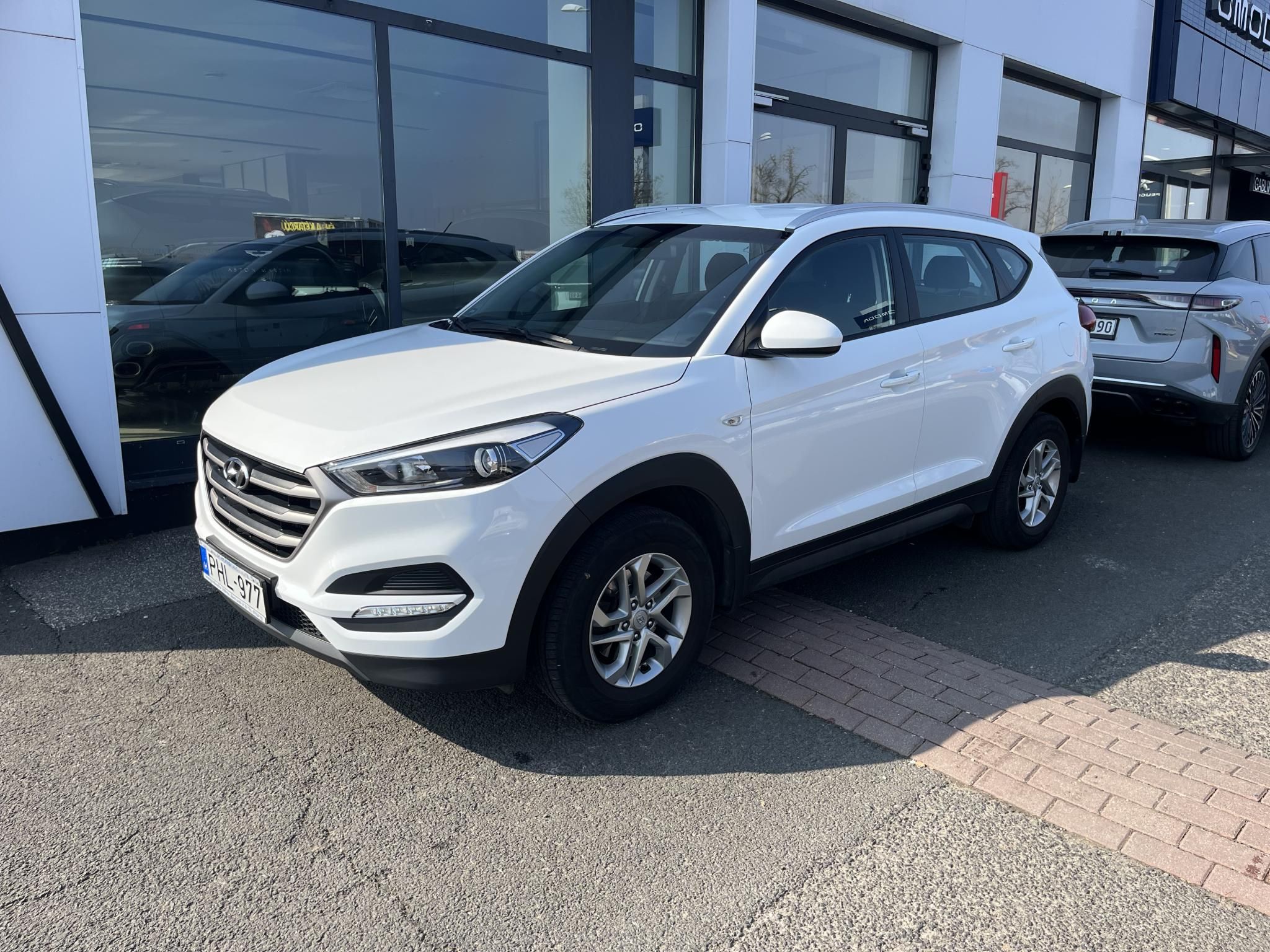 HYUNDAI TUCSON 1.6 GDi Life Magyarországi! Leinformálható! - 3. kép
