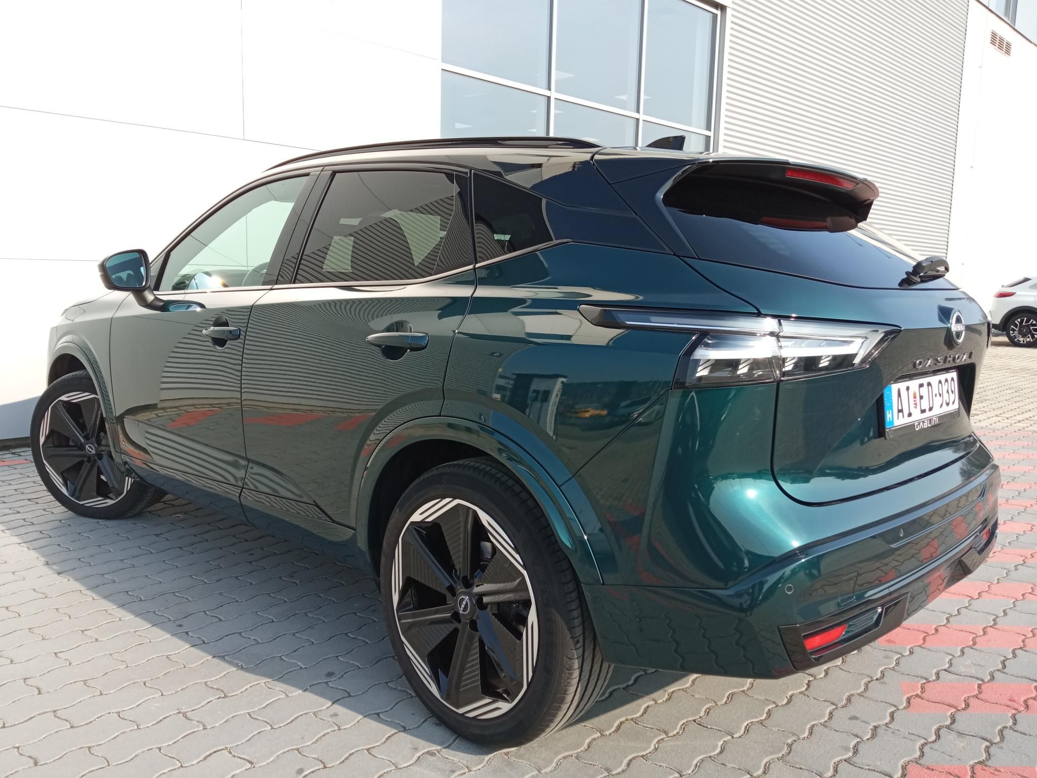 NISSAN QASHQAI 1.3 DIG-T Mild N-Design X-Tronic Magyarországi! Head-up display! Keyless-go! 360 fokos kamera! Panoráma tető! - 4. kép